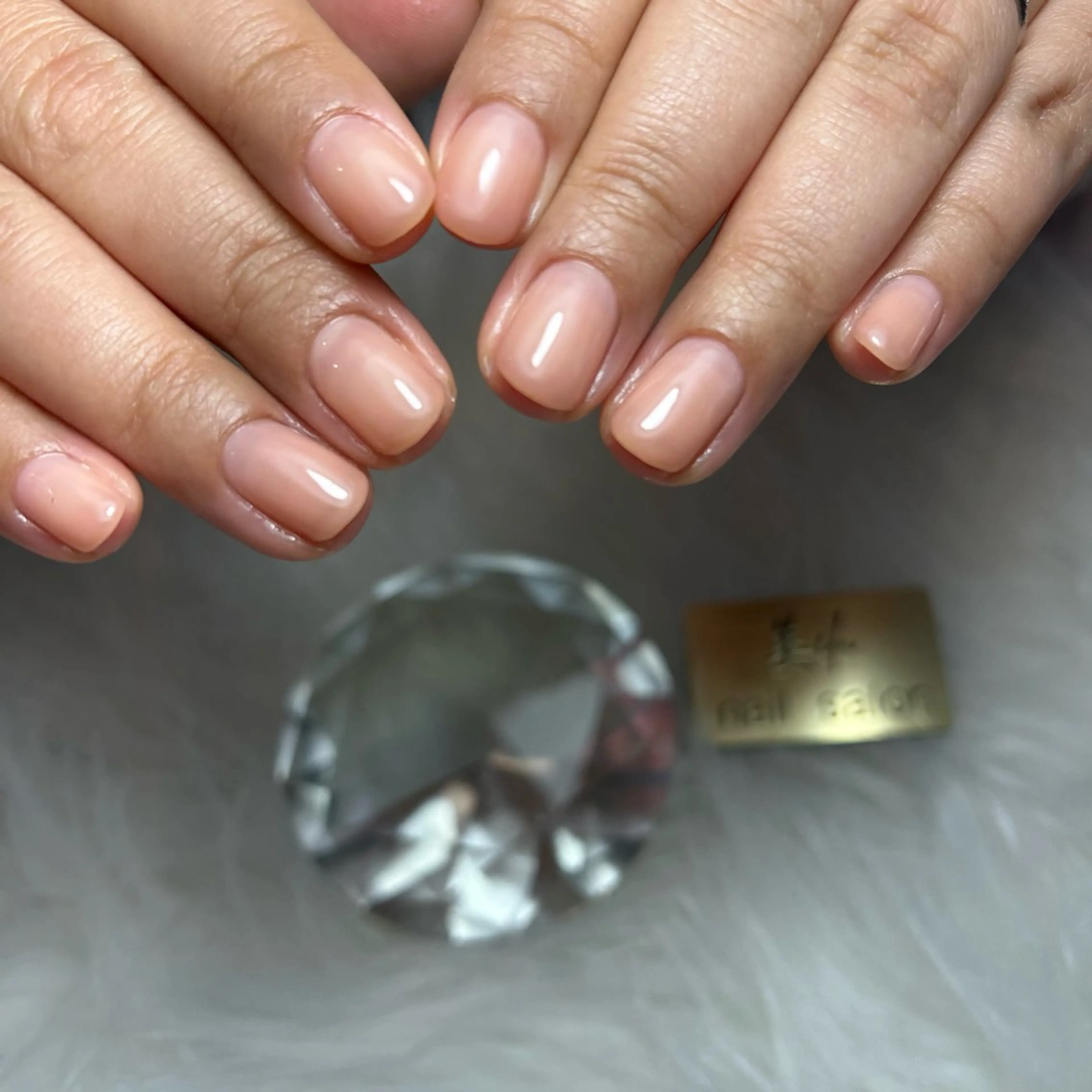 ネイル オフィスネイル シンプルネイル 美爪・自爪育成サロン 美elu(ビエル)のネイルデザイン