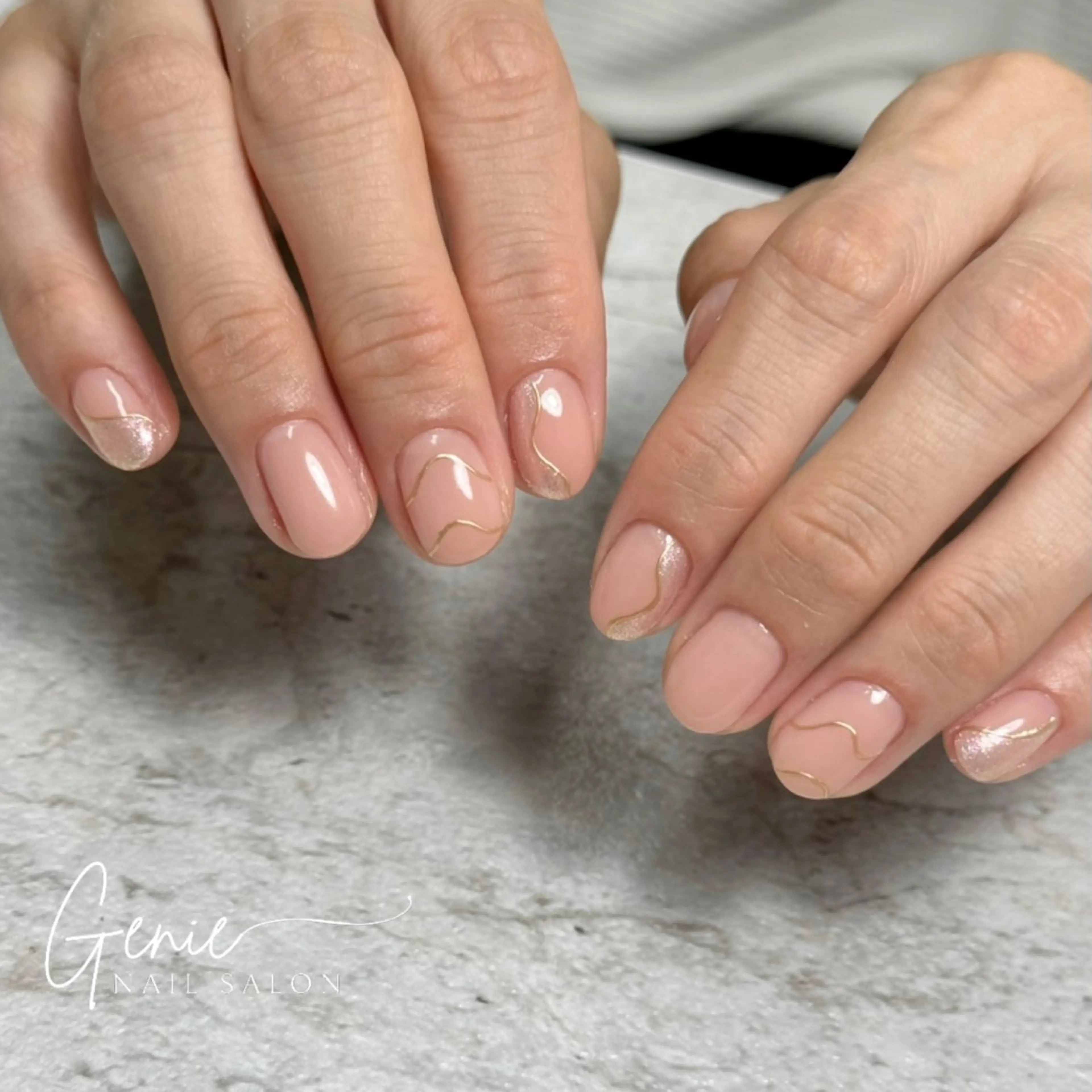 ネイル フラッシュネイル ニュアンスネイル ハンドネイル Nail salon Genieのネイルデザイン