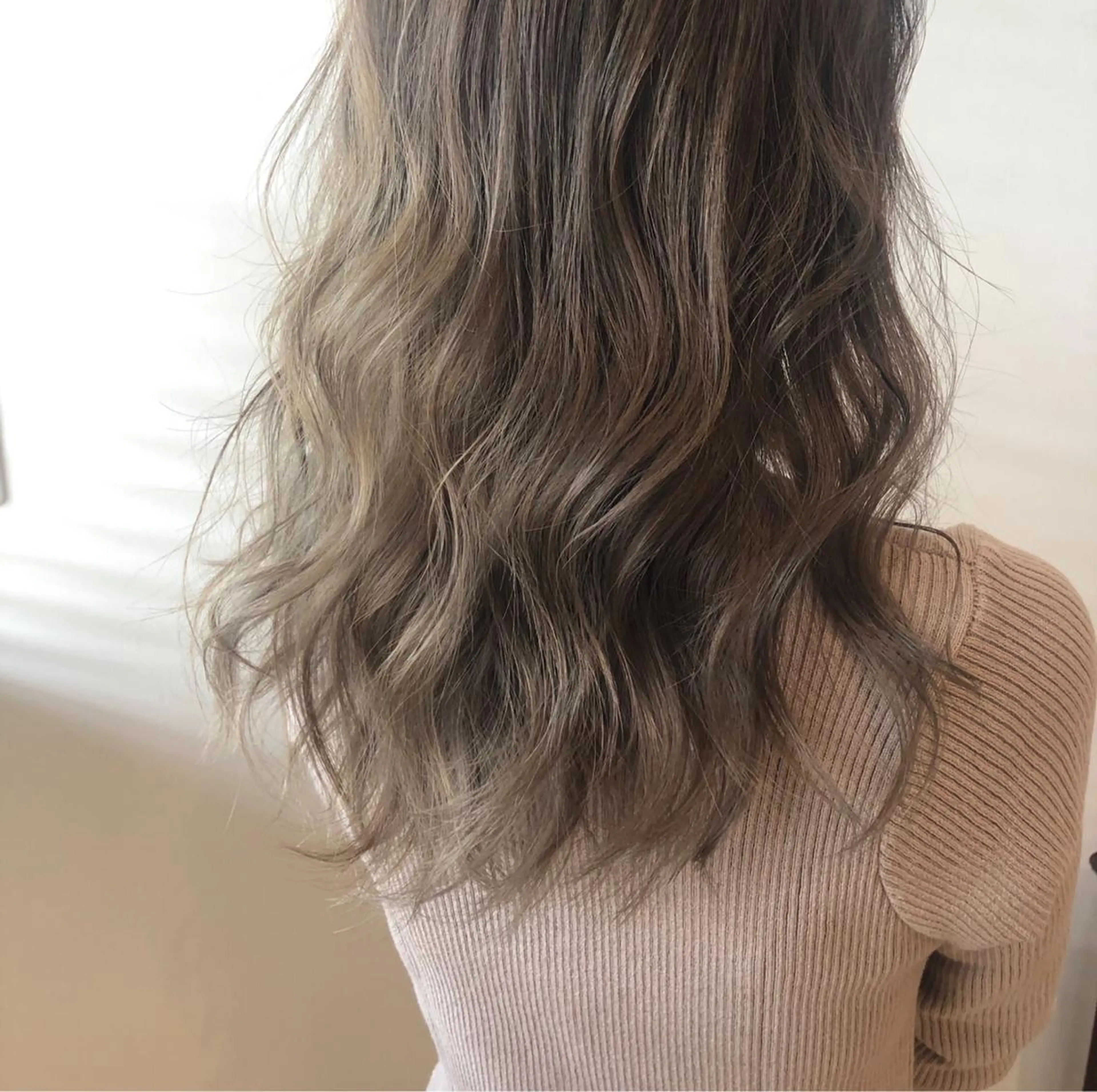 セミロング カラー パーマ ヘアアレンジ メンズ キッズ ネイル マツエク・マツパ 圧倒的なクォリティ✨ waku 岡崎店のヘアスタイル