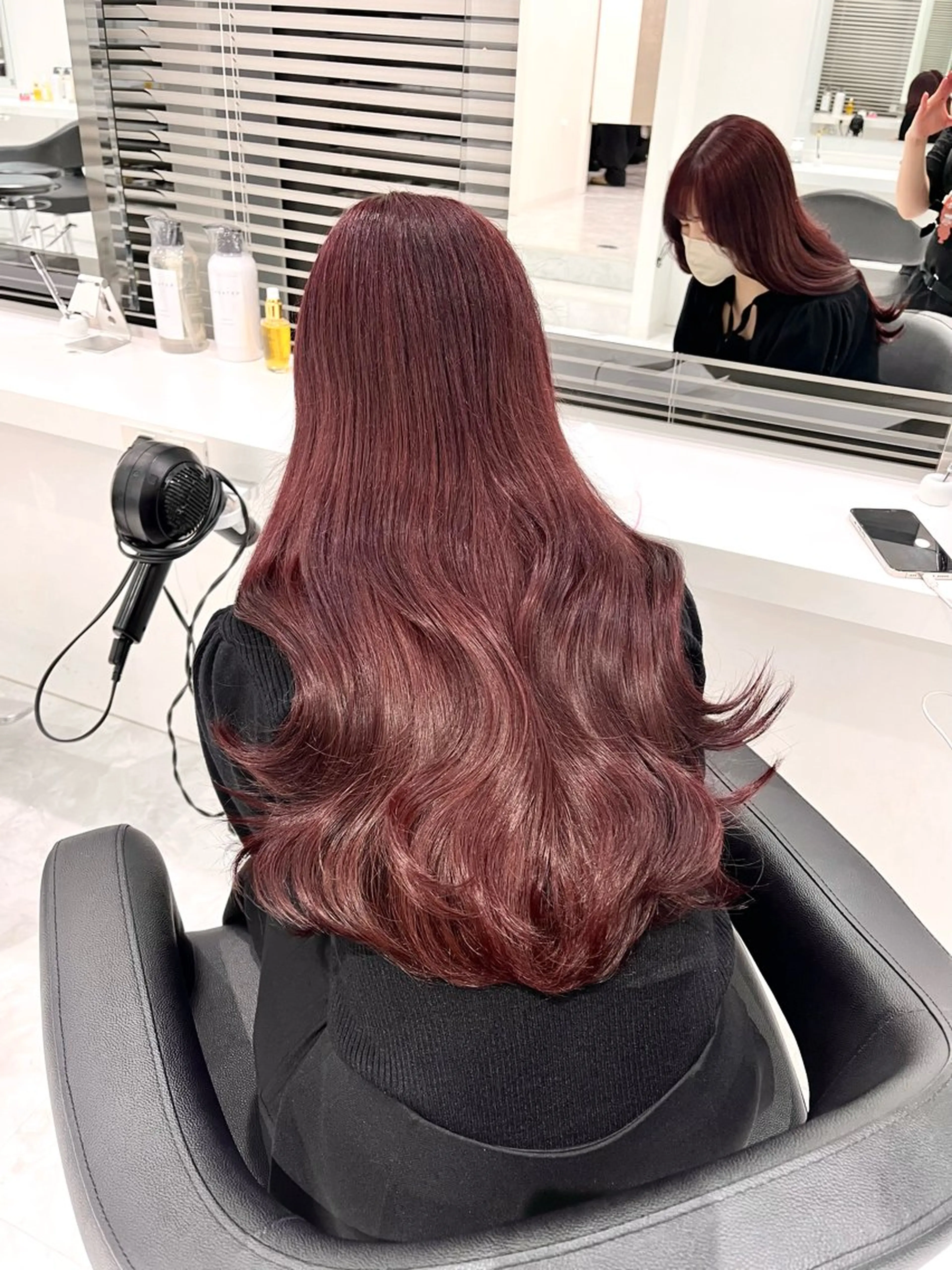 ロング カット ヘアカラー トリートメント 艶カラー美髪縮毛矯正 /髪質改善✨️ユウキのヘアスタイル