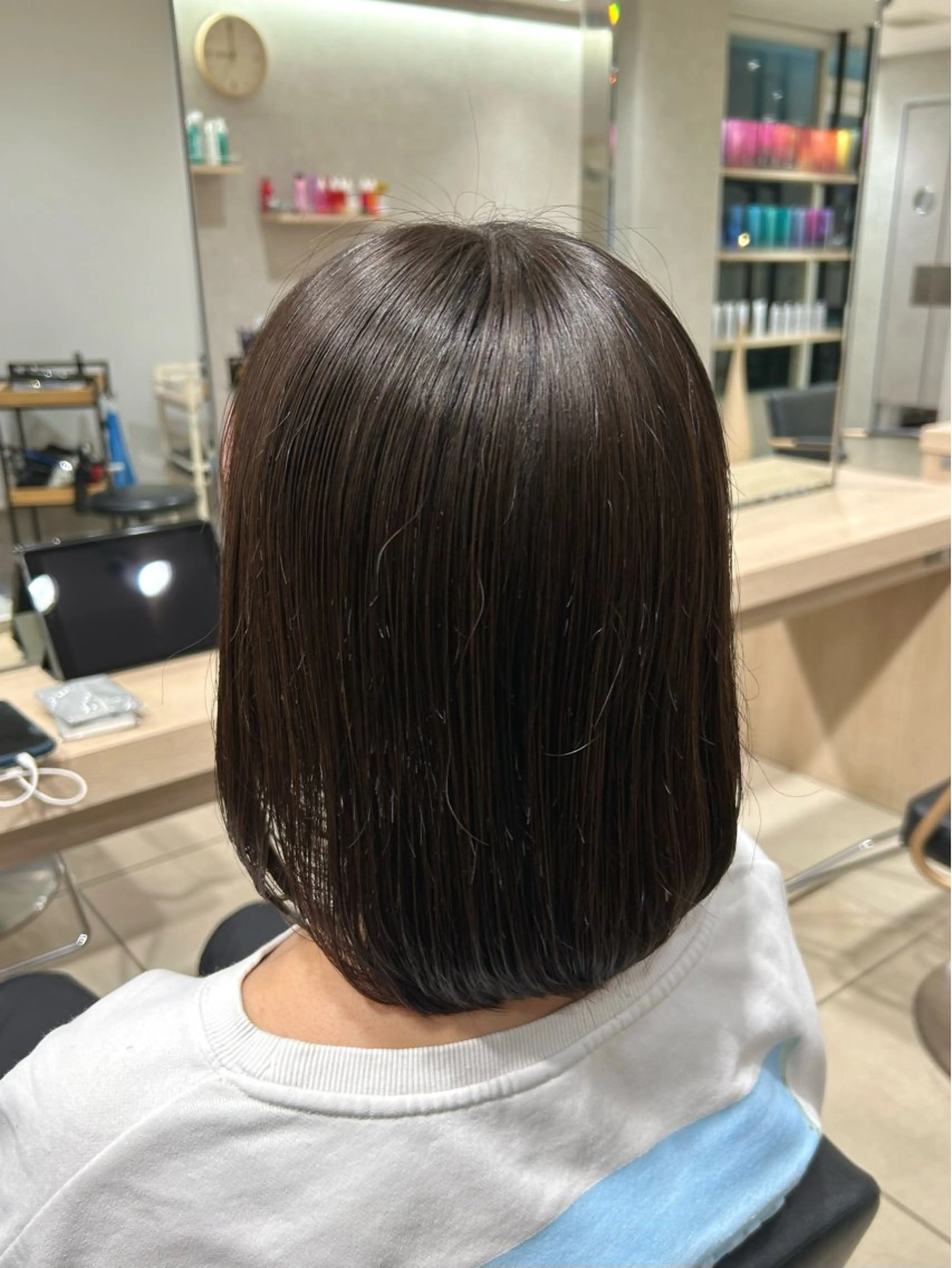 ミディアム 【🎀推し デザイン カラー】小池 雪奈のヘアスタイル