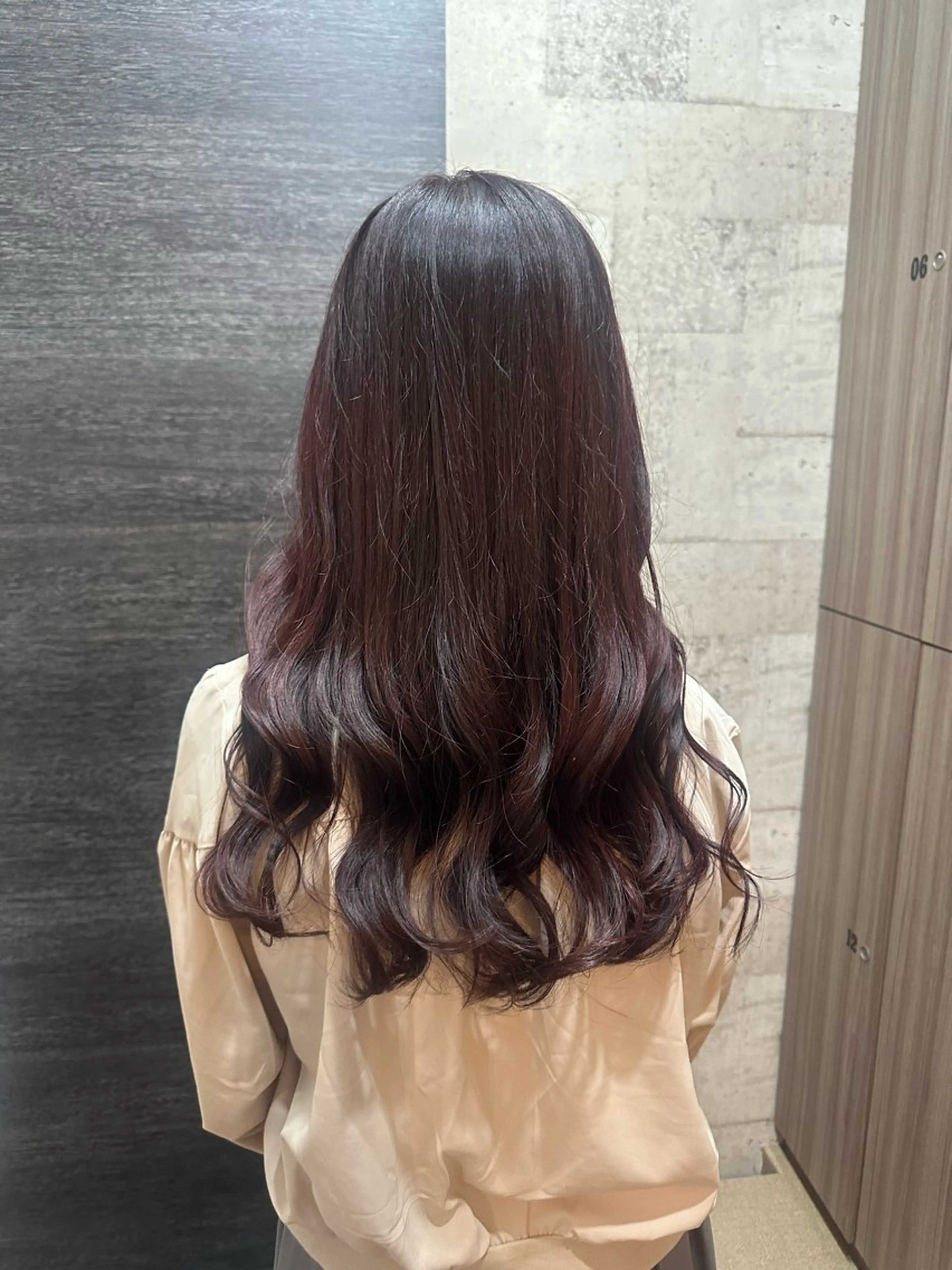 ロング カラー 保井 実奈美のヘアスタイル