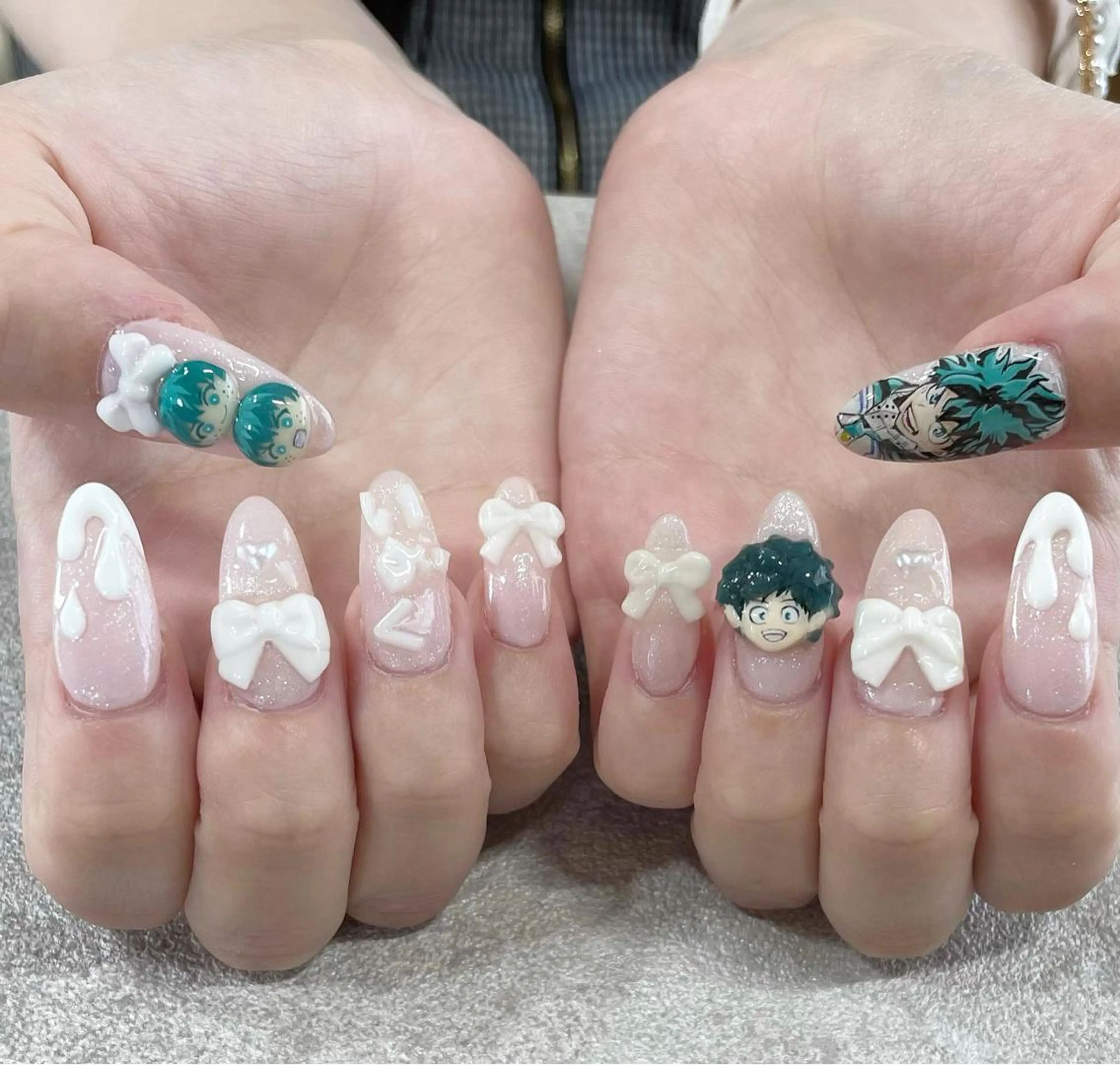 ネイル グリーン 持ち込み リボン 東 千夏のネイルデザイン