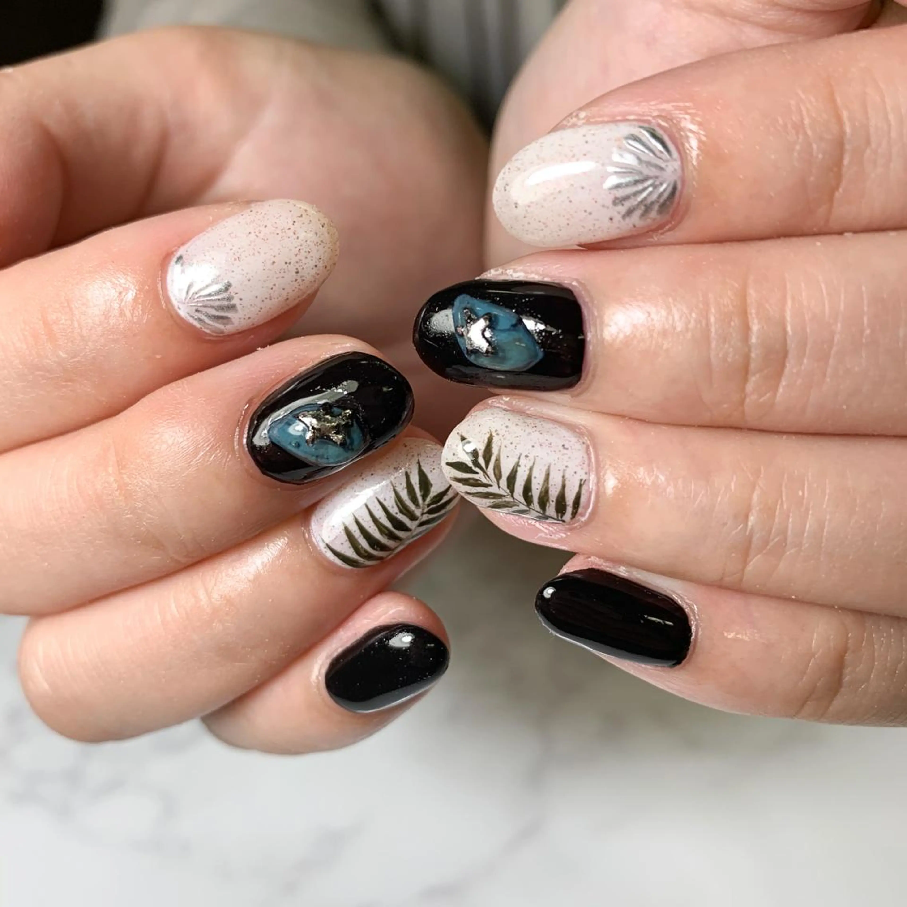 ネイル FIORITURA aiのネイルデザイン