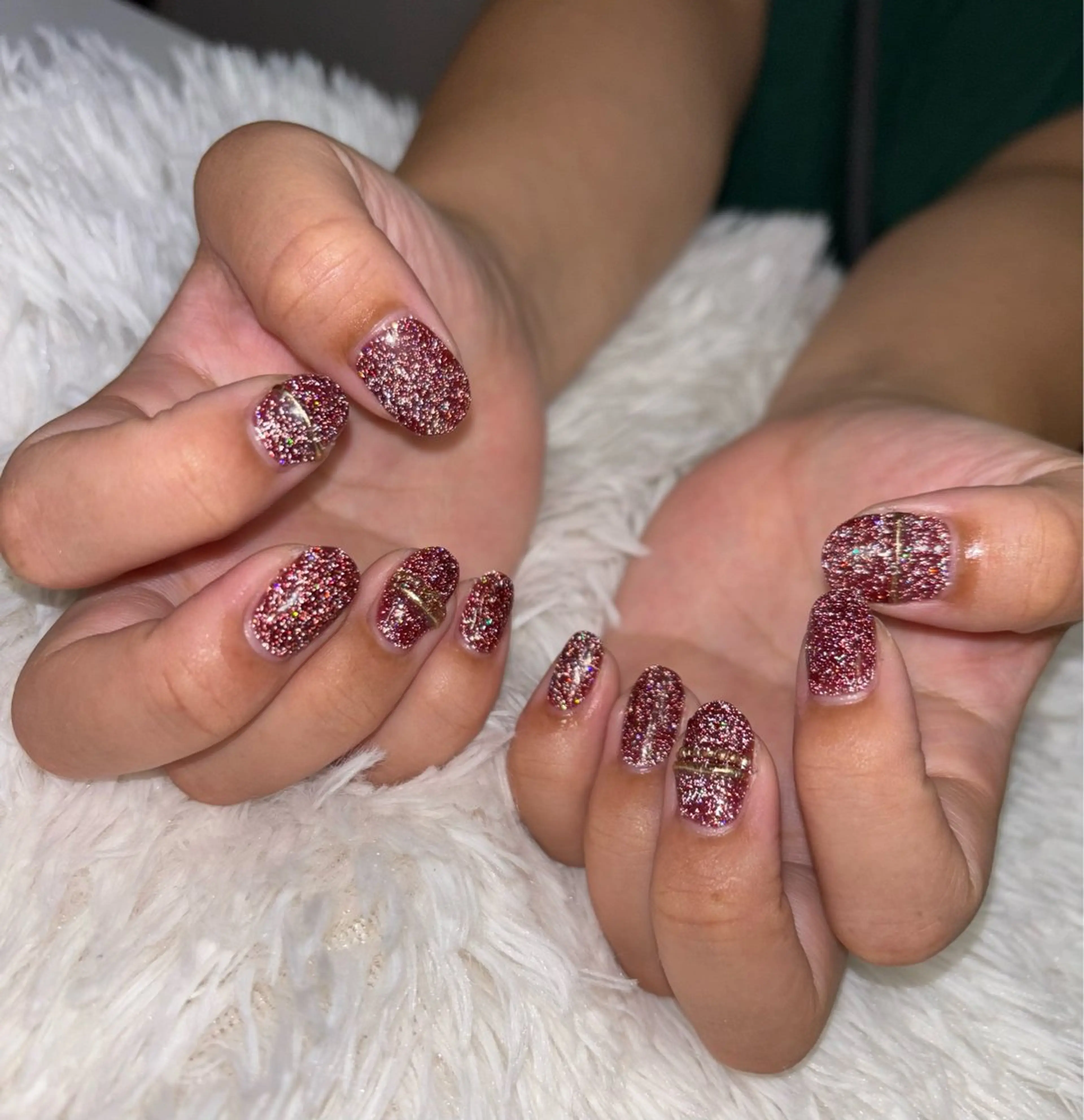 ネイル フラッシュネイル ラメ(グリッター) ワンカラーネイル ハンドネイル LUANA n'sのネイルデザイン