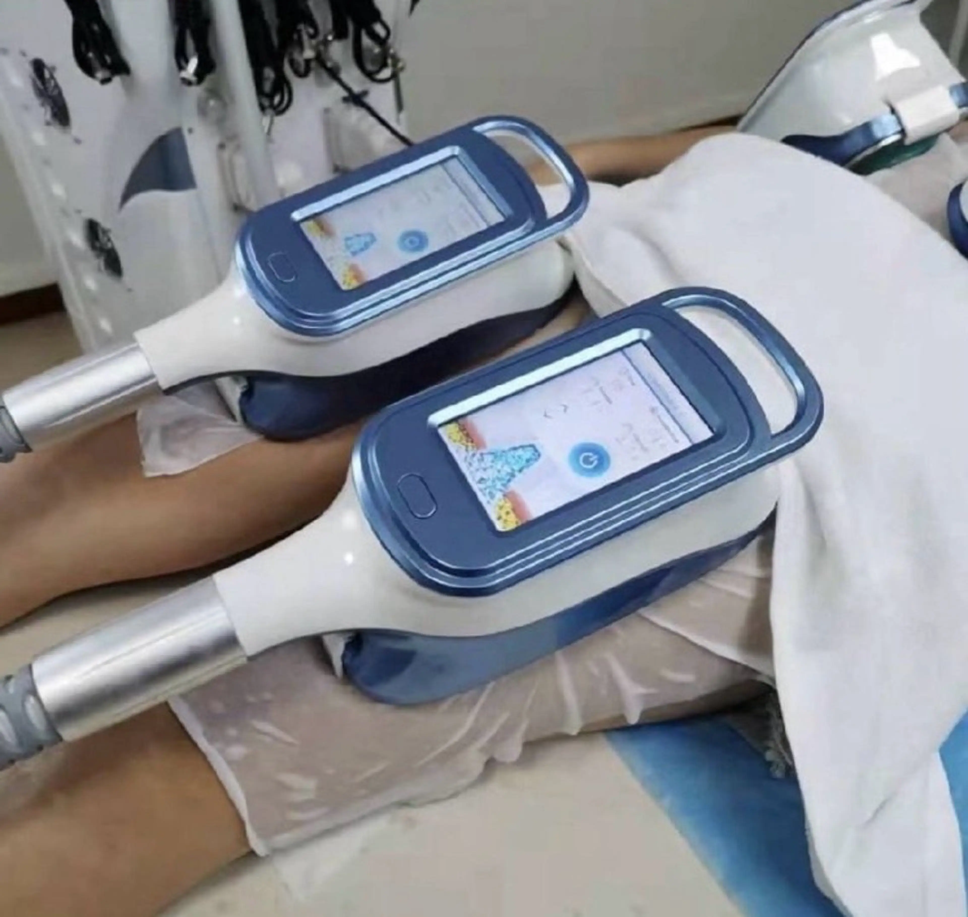 春🌸イベント直前に悩む前に❣️気になるお腹も寝ているだけで理想の体型に✨お腹、太もも他、寝ながら冷やすだけ❣️の写真