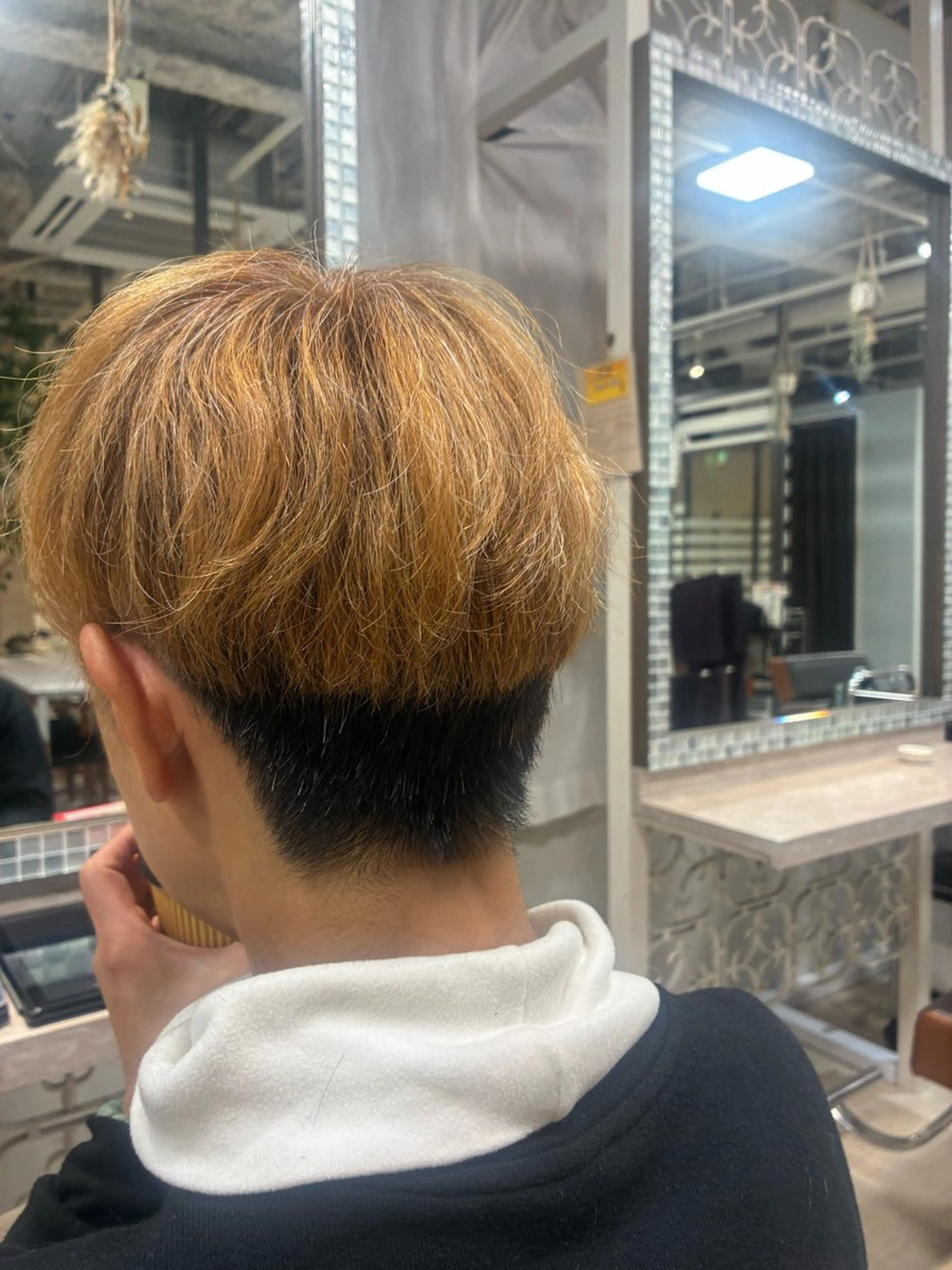 ショート 髪質改善 TOMOMIのヘアスタイル