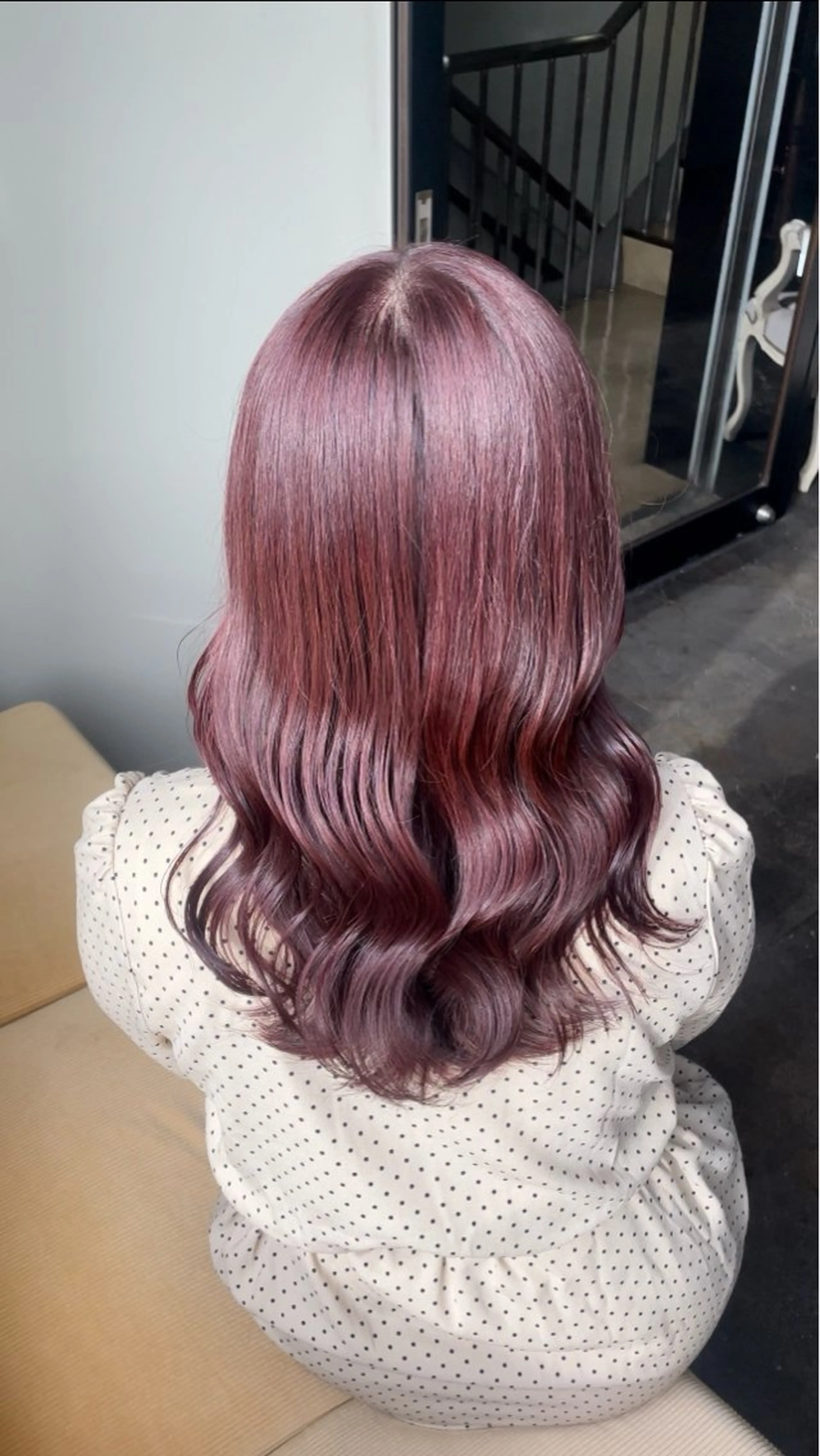 ロング カラー ヘアカラー トリートメント Aimee Shieのヘアスタイル