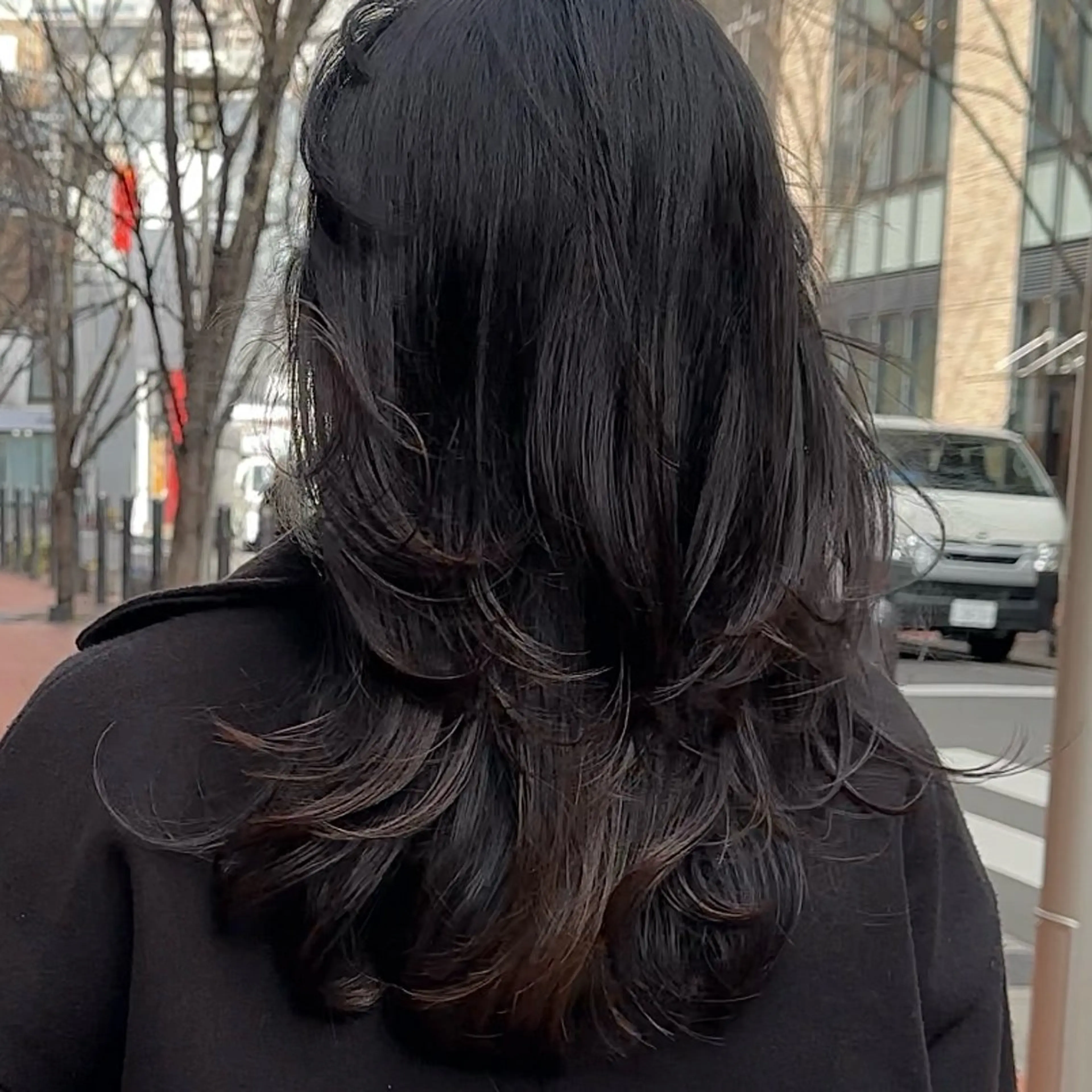 ロング 岸本 理希のヘアスタイル