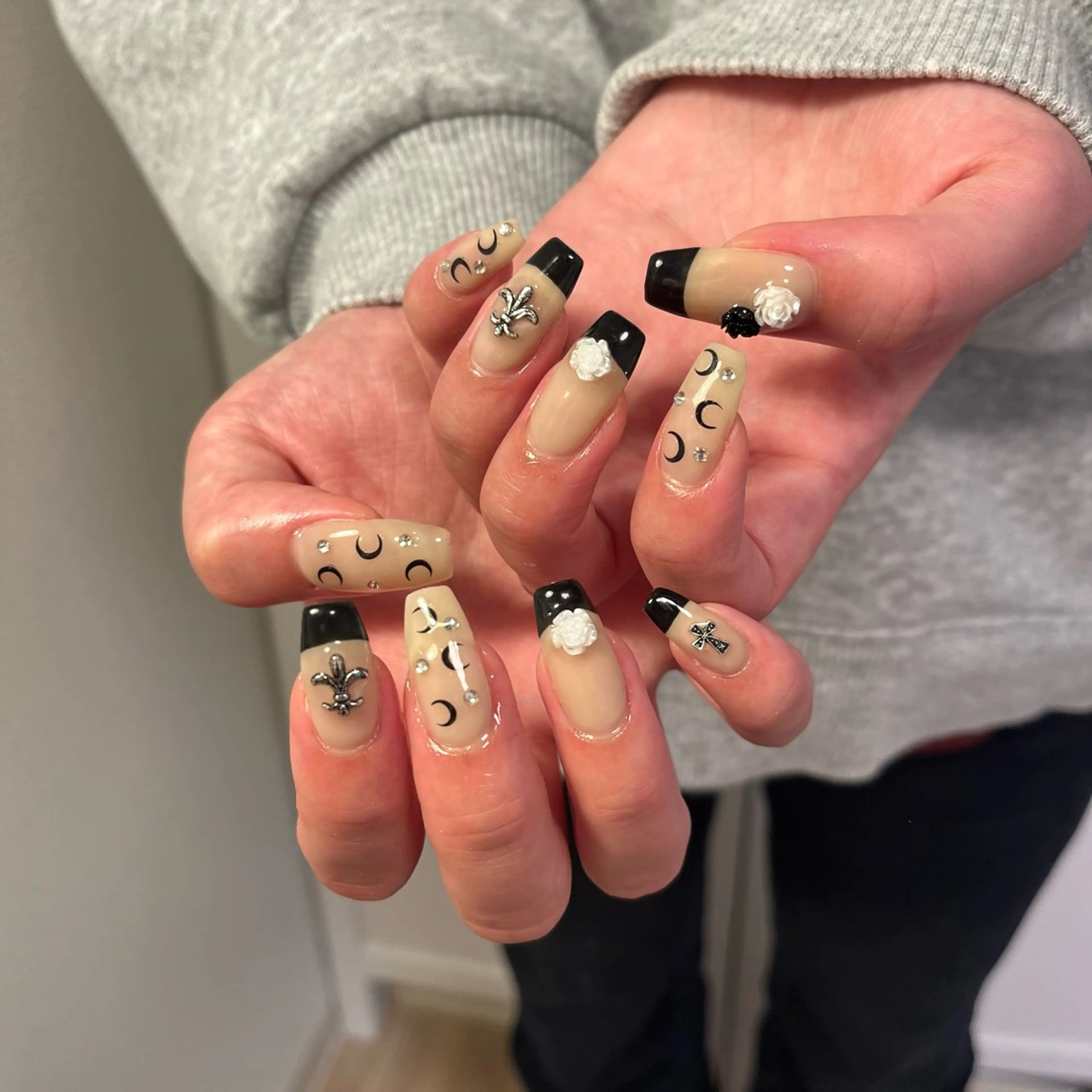 ネイル neroria nailのネイルデザイン