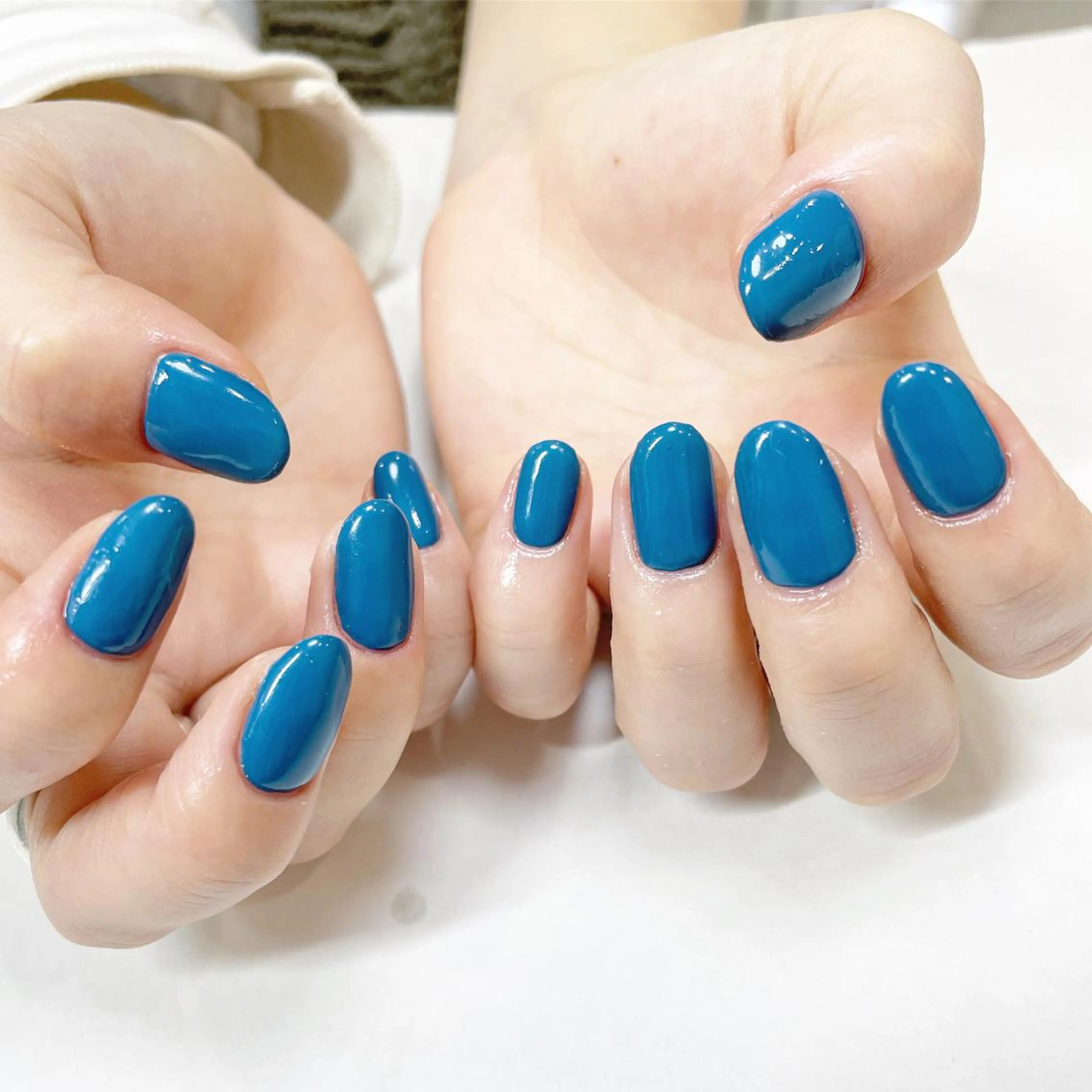 ネイル ワンカラーネイル 春ネイル ハンドネイル Minami 🍓のネイルデザイン