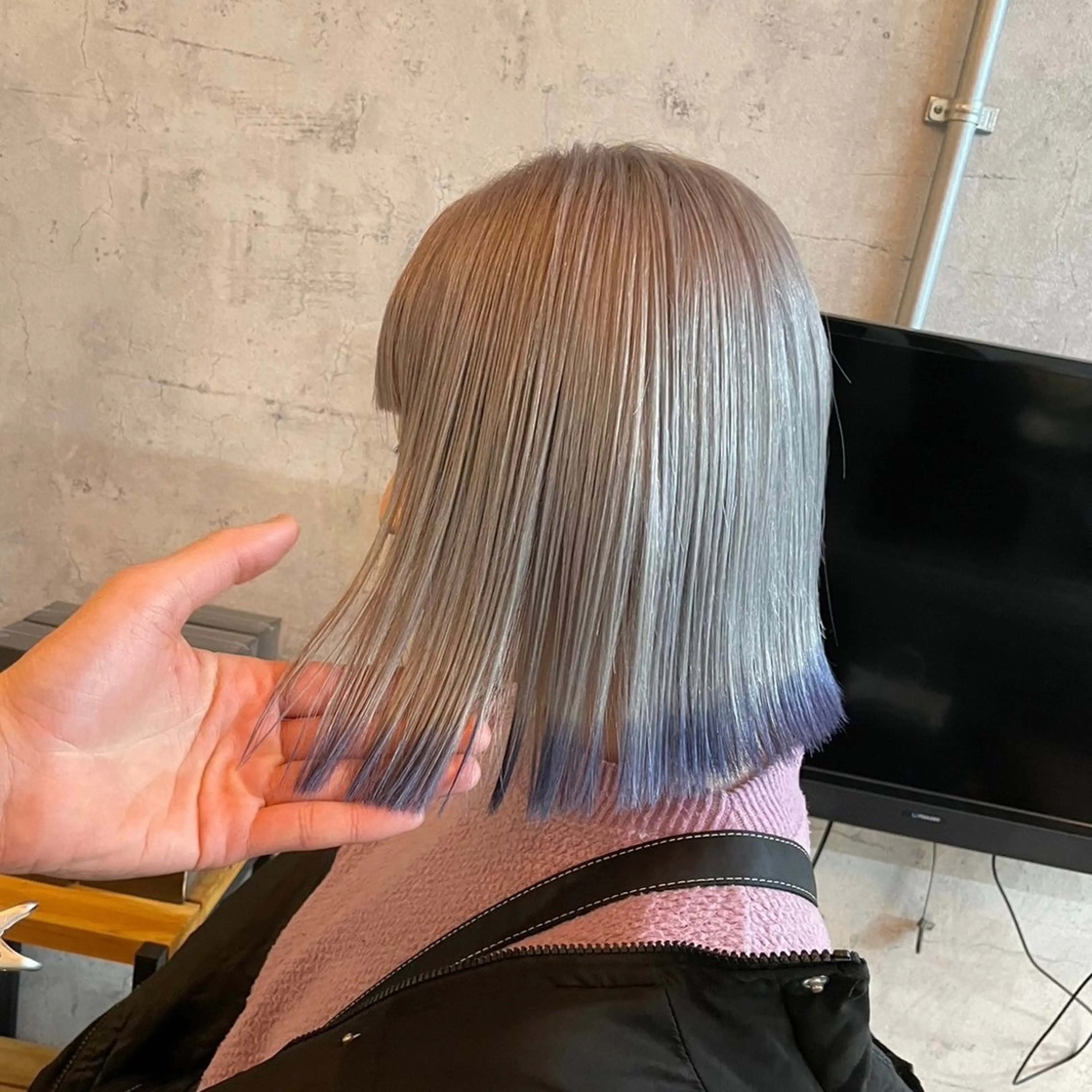 ショート カラー エクステ・レイヤ ーカット松下宗翔のヘアスタイル