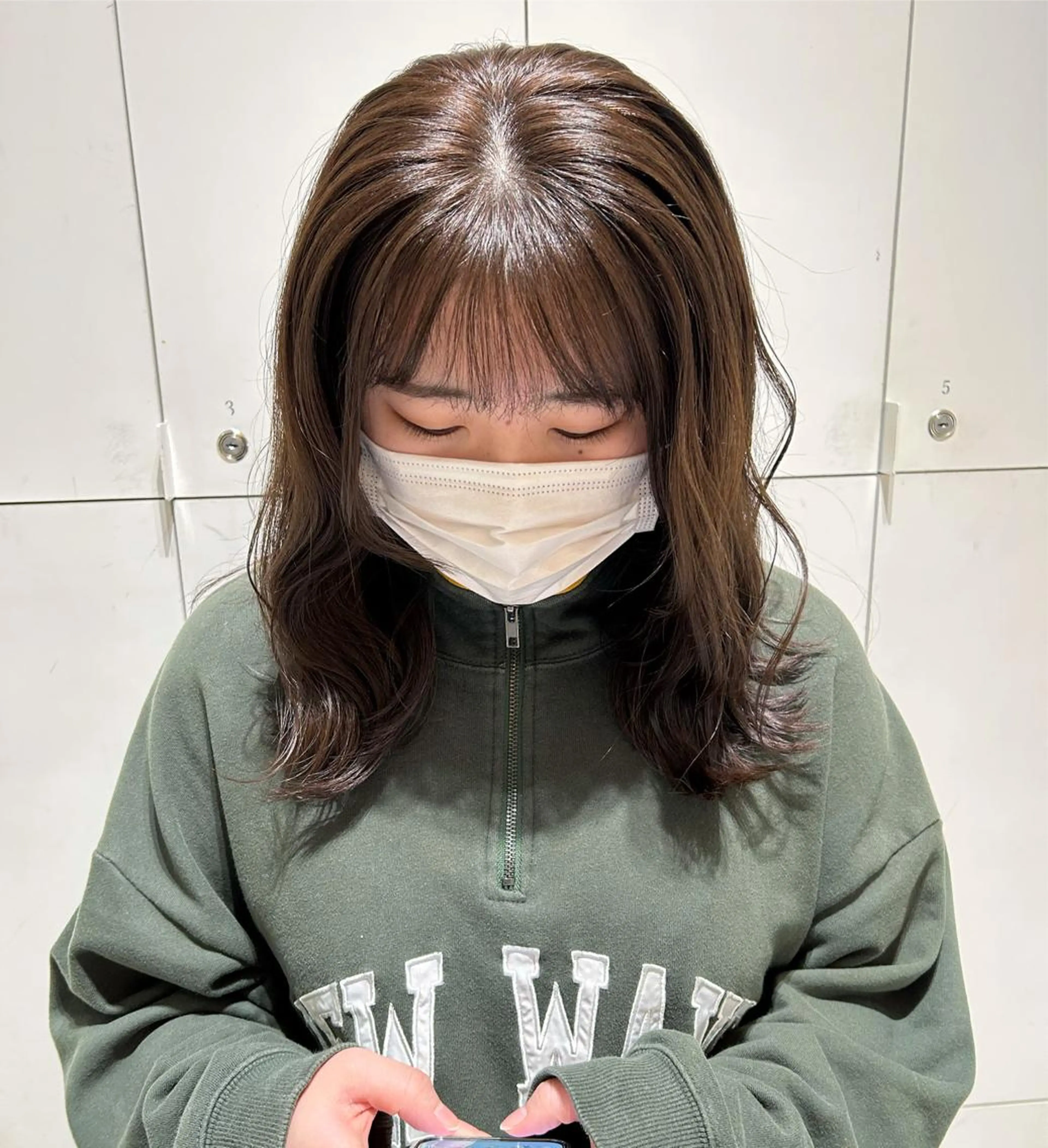 ミディアム カラー グレージュ オリーブグレージュ オリーブグレー ヘアカラー 透明感カラー🫧 nanohaのヘアスタイル