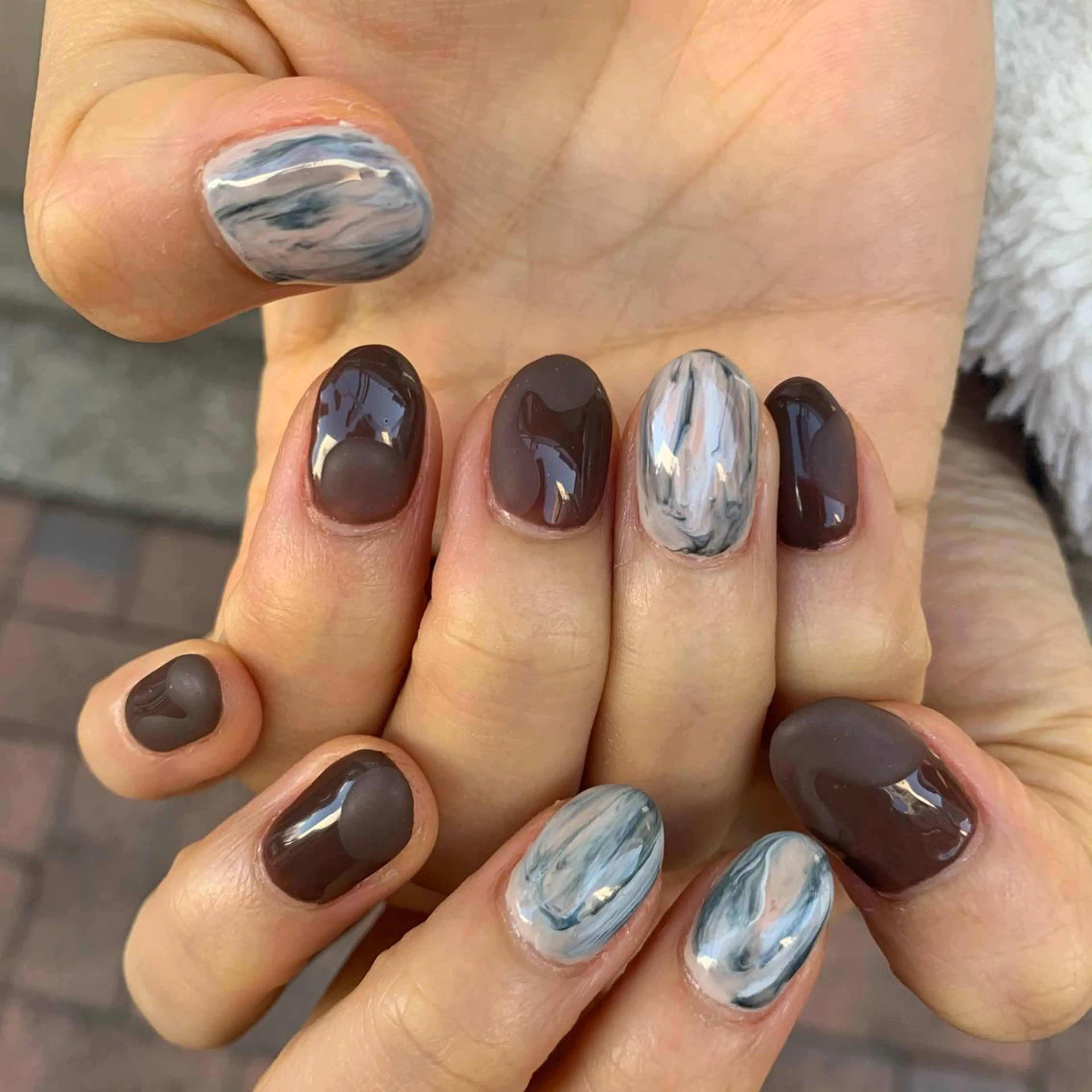 ネイル ブラウン マットネイル ハンドネイル Kureha/ネイル トレンドヘアのマツエク・マツパデザイン