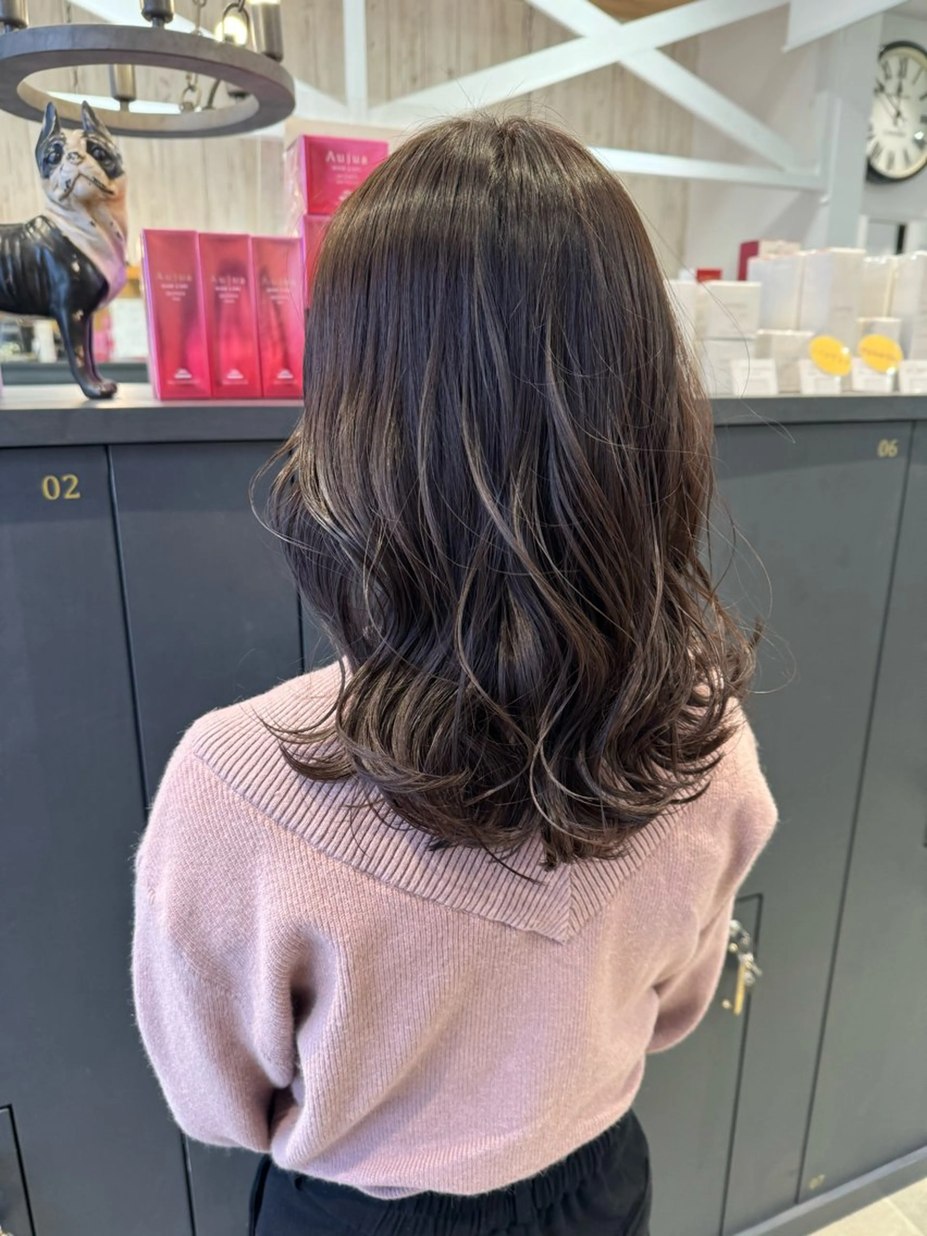 セミロング カット ヘアカラー 葵/レイヤーカット/ 韓国風/透明感カラーのヘアスタイル