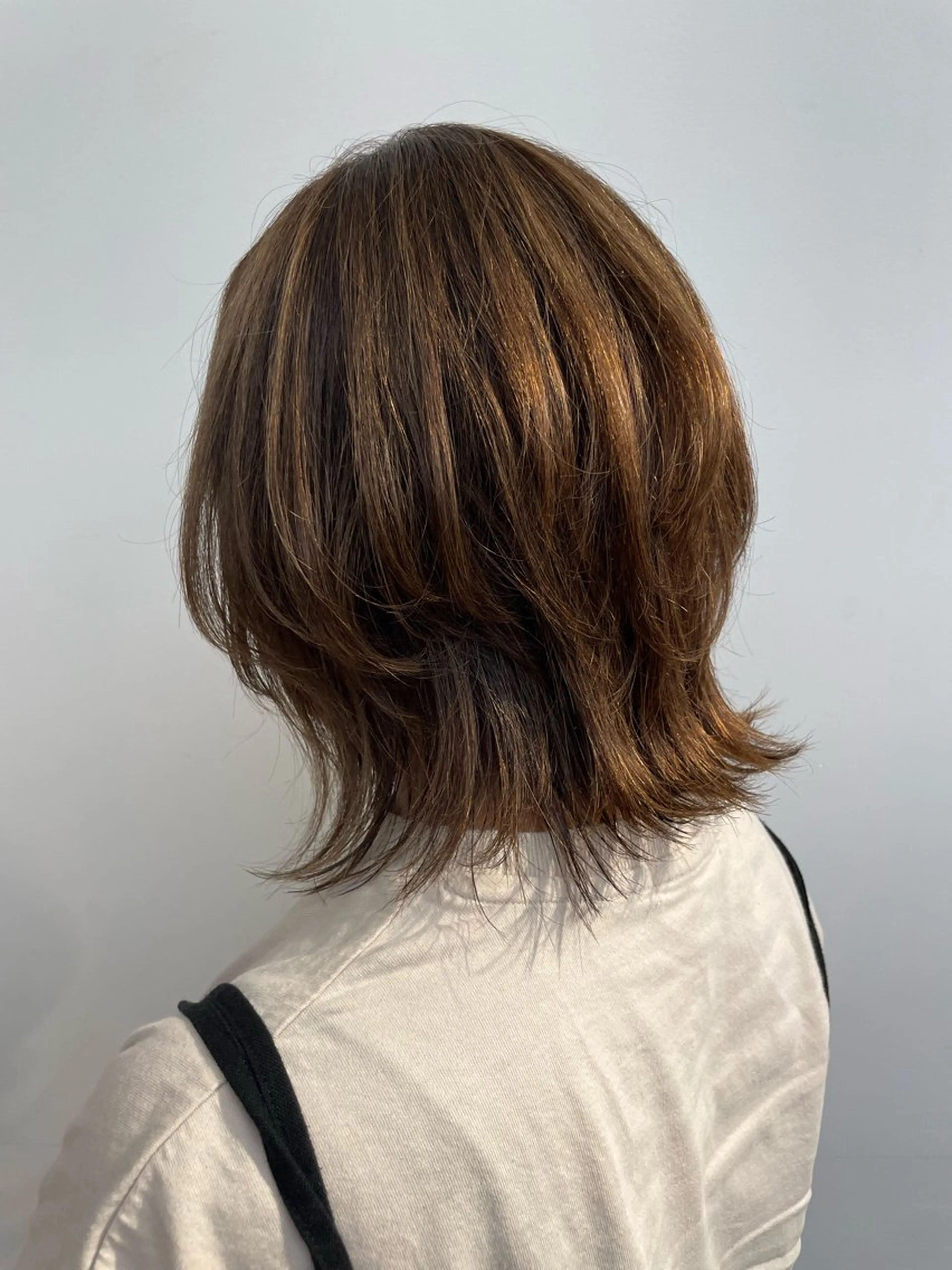 ミディアム ウルフカット カット ヘッドスパ MINDS LINO Reinaのヘアスタイル