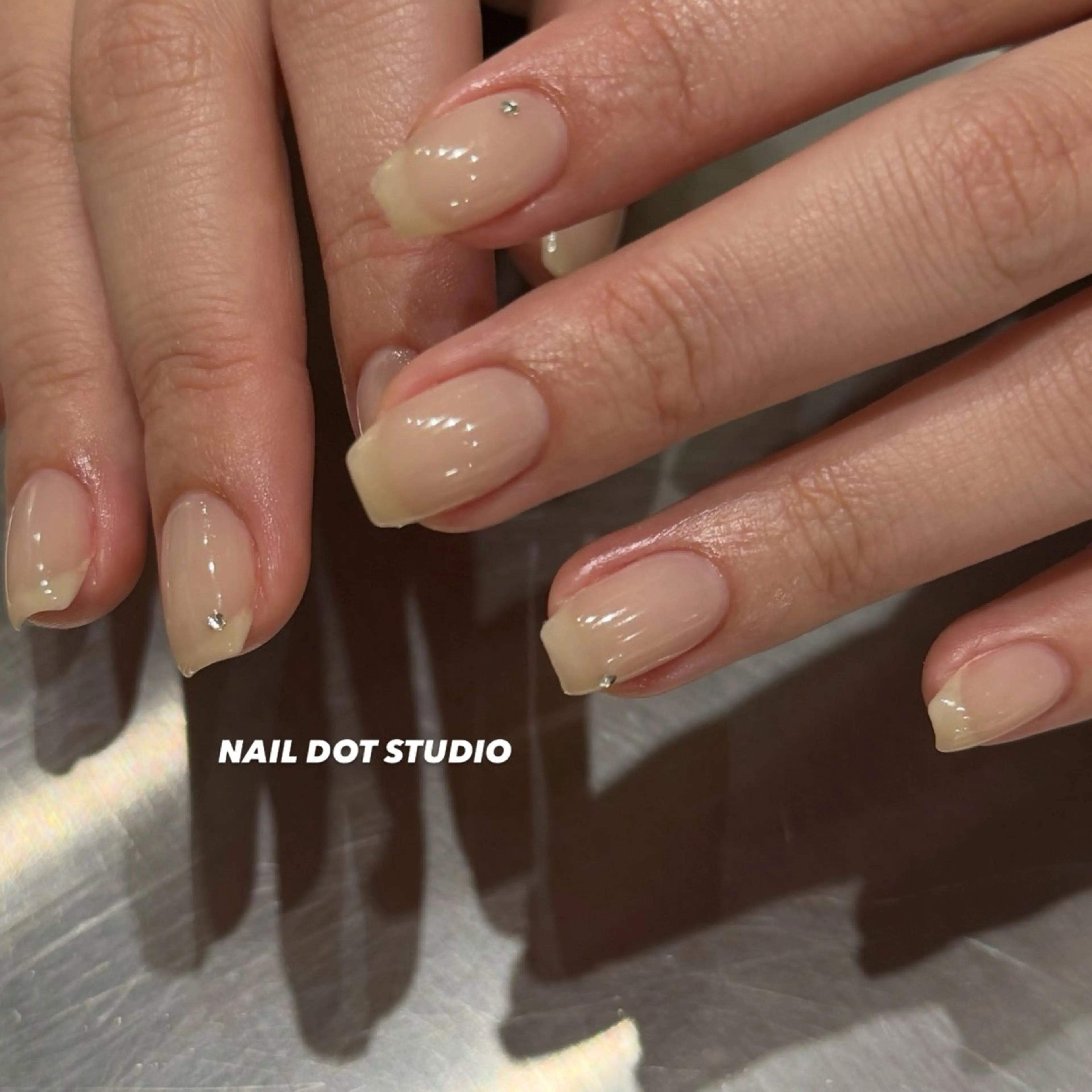 ネイル ハンドネイル NAIL DOT STUDIO　aiのネイルデザイン