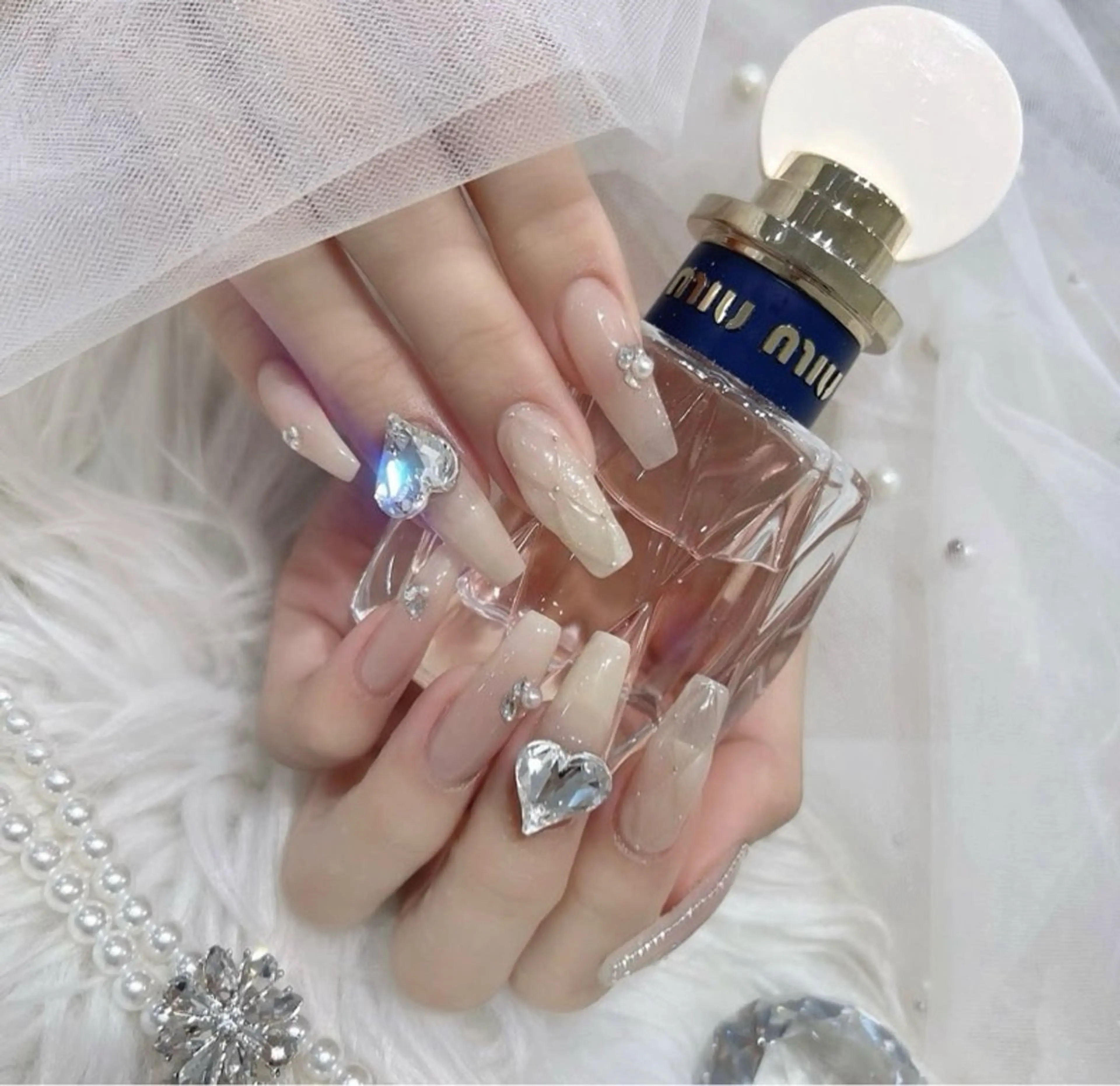 ネイル オーロラネイル チークネイル 長さ出し フットネイル フレンチネイル Lee Nails チップ長さだし専門店のネイルデザイン