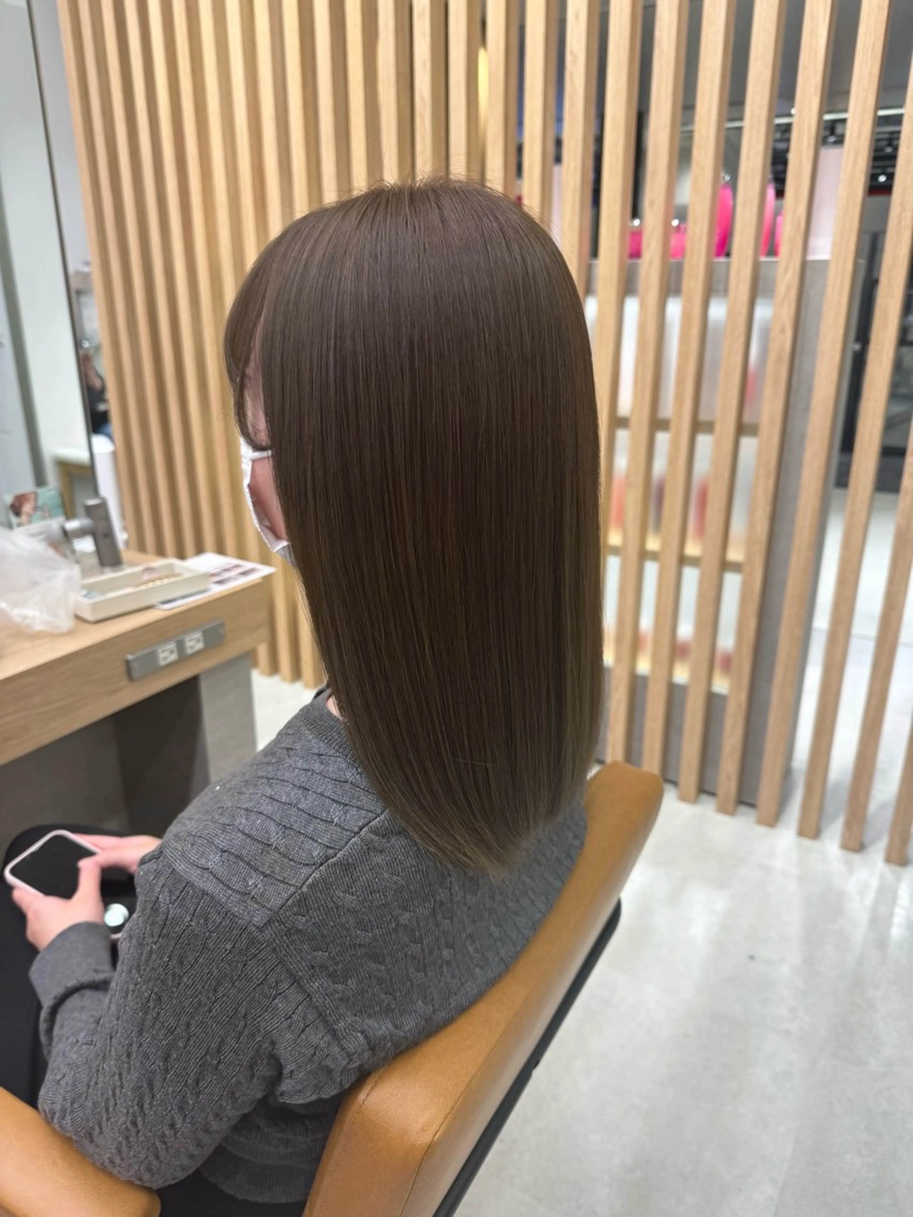 セミロング カラー ブラウンカラー カット ヘアカラー けー すけのヘアスタイル