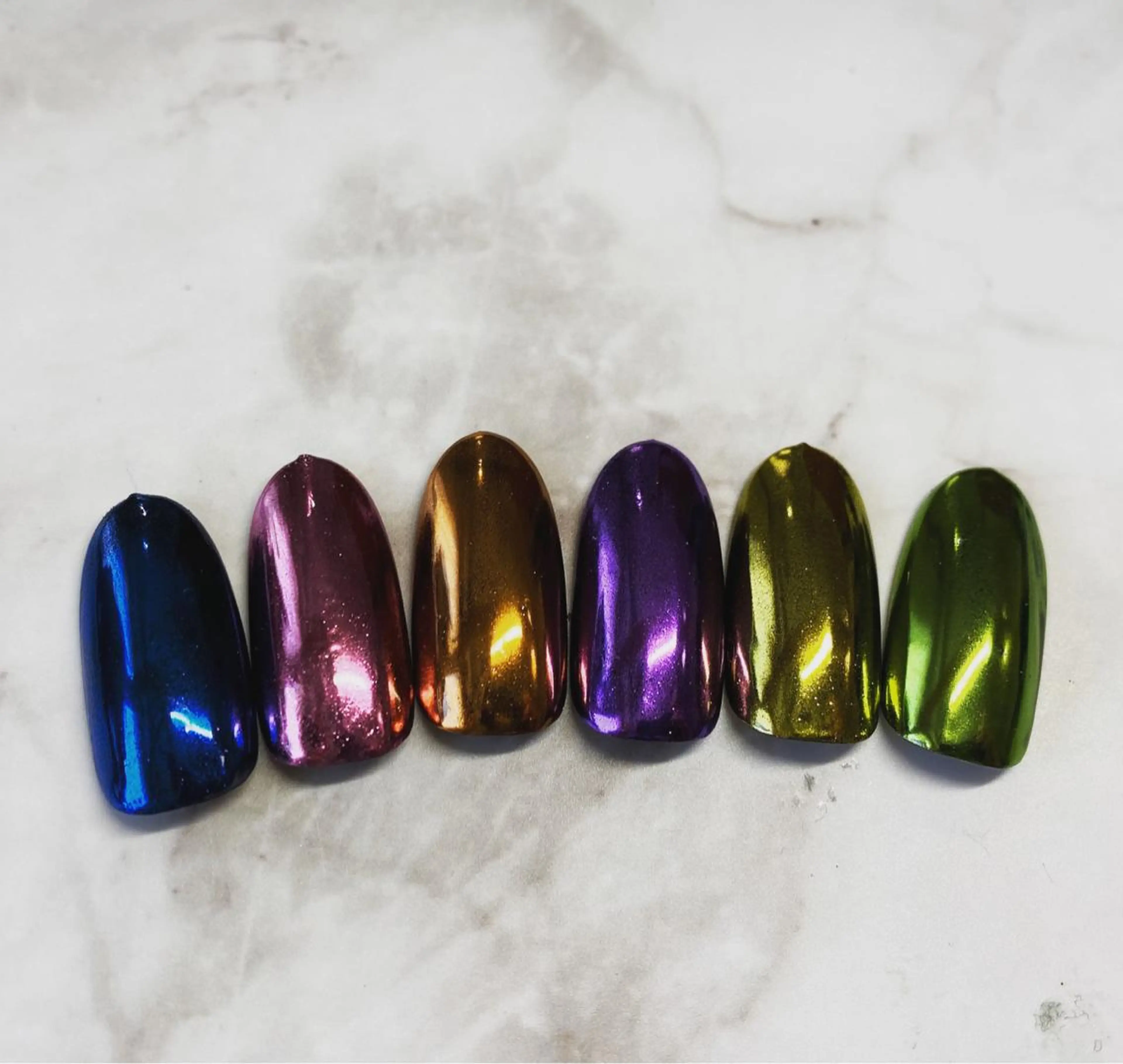 ネイル ゴールド ミラーネイル シルバー JIFFY nailstudioのネイルデザイン