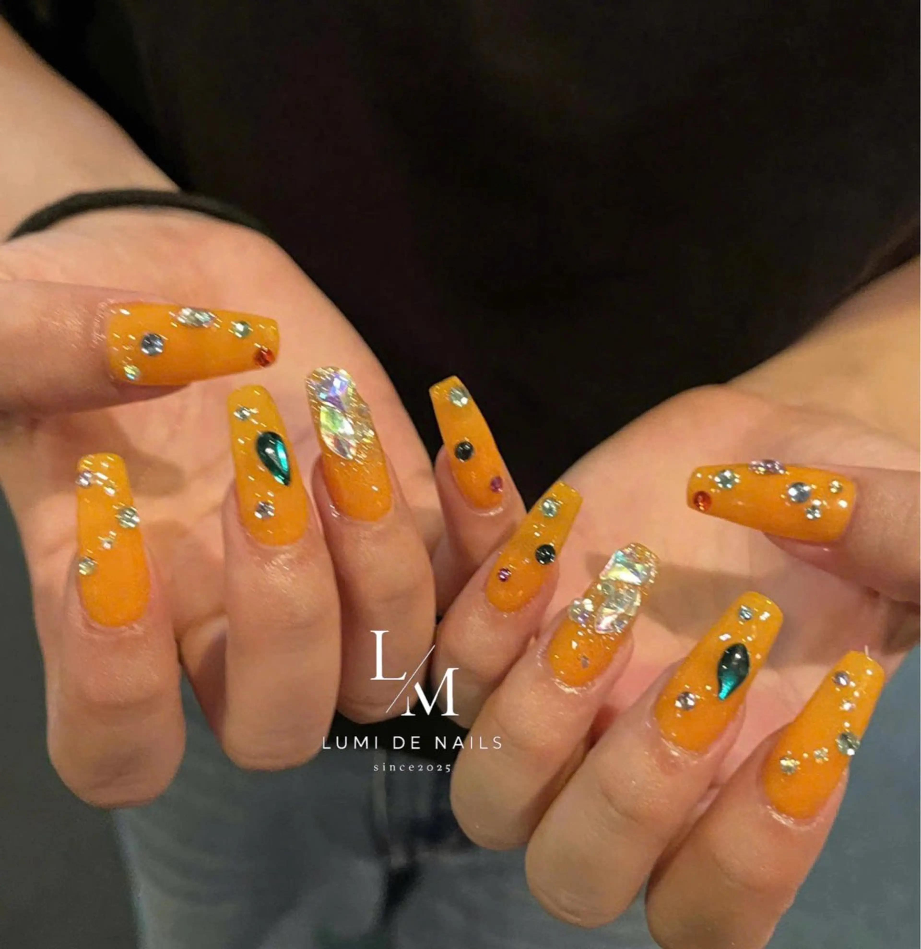 ネイル グラデーション ラメ(グリッター) マグネットネイル ミラーネイル ニュアンスネイル ハンドネイル Lumi de nailsのネイルデザイン