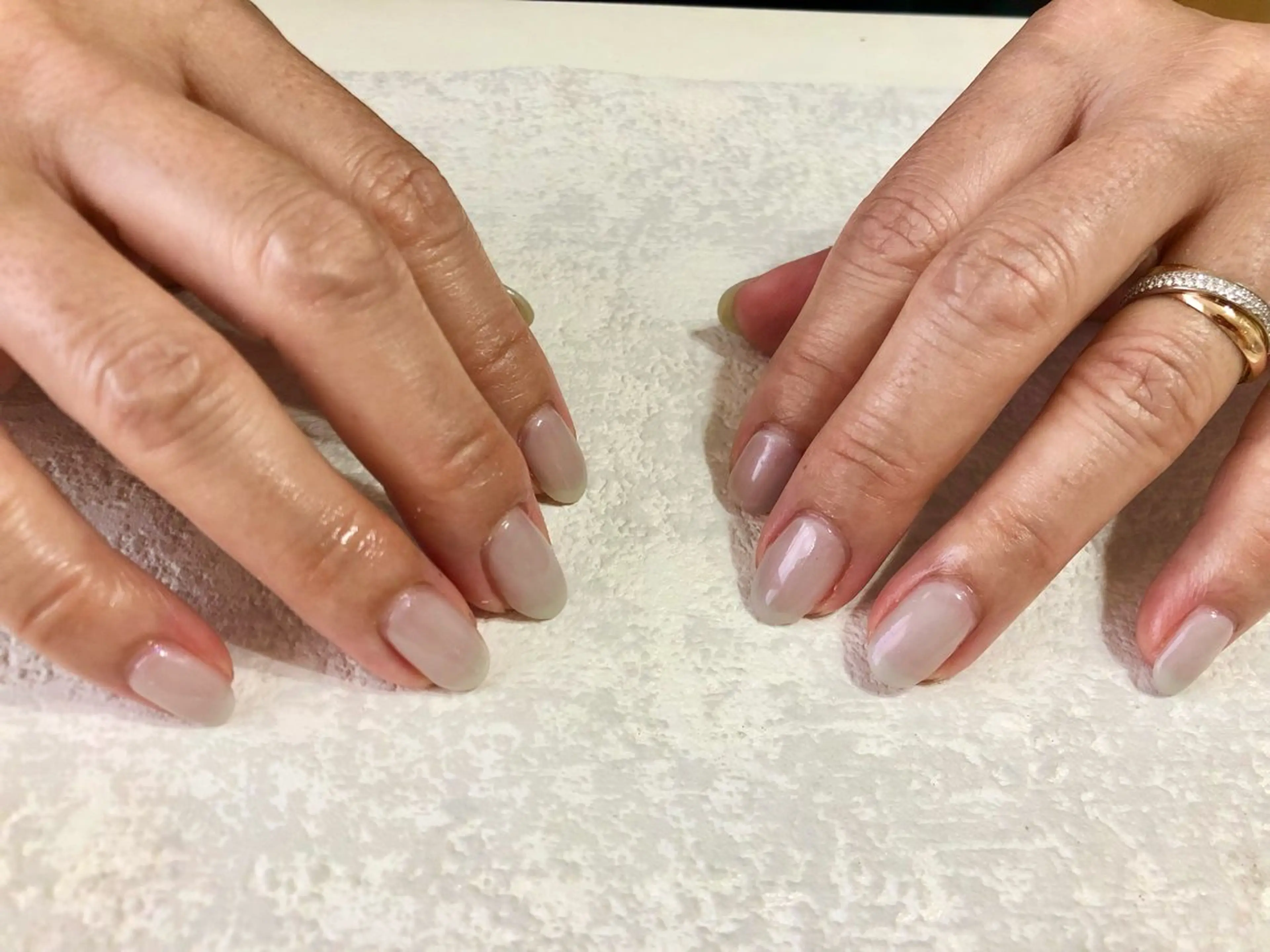 ネイル オーロラネイル フットネイル フレンチネイル ジェルネイル 韓国ネイル ハンドネイル mogunail &blowのネイルデザイン