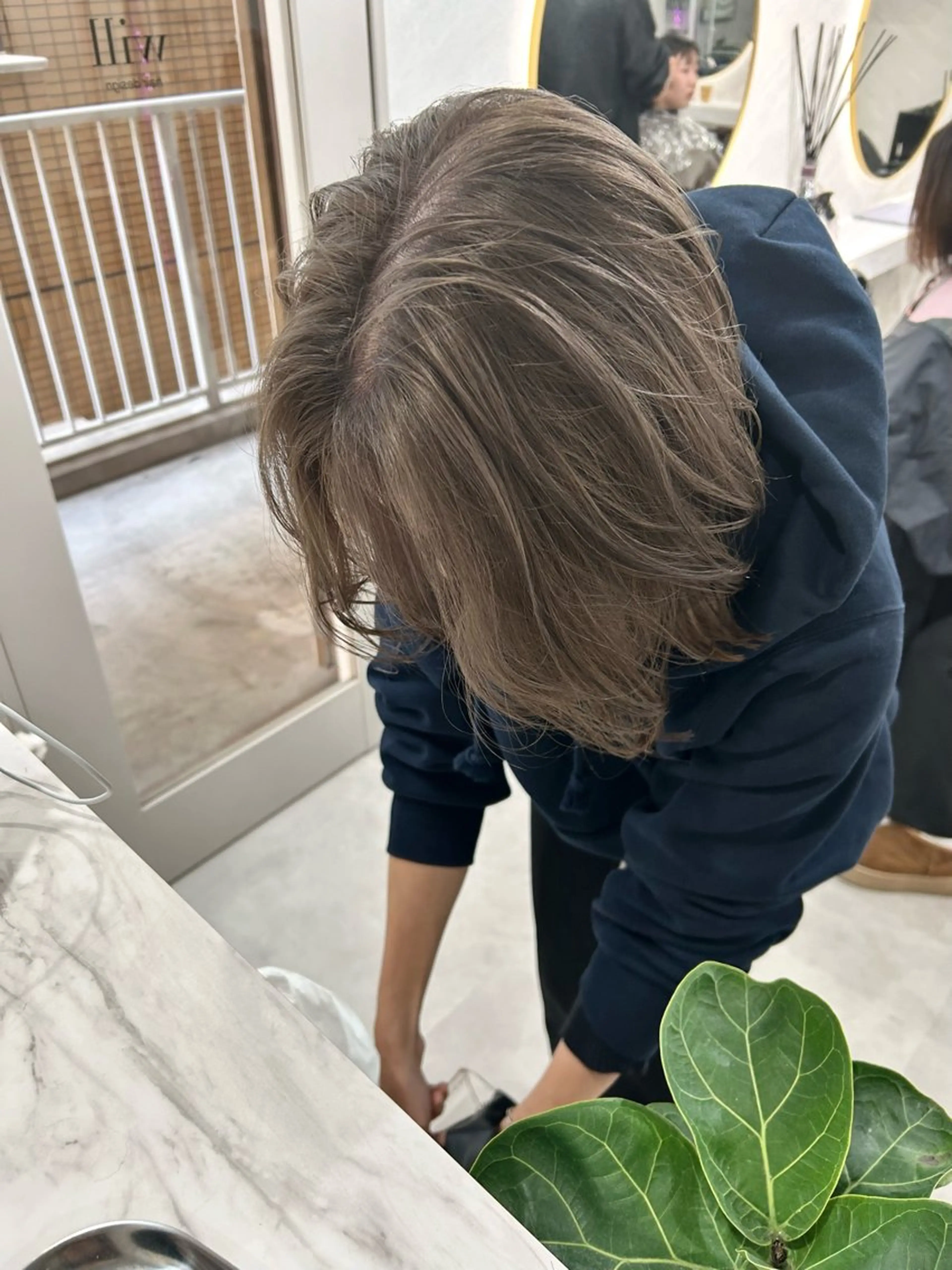 ミディアム カラー ヘアカラー トリートメント 髪質改善will hairdesignのヘアスタイル