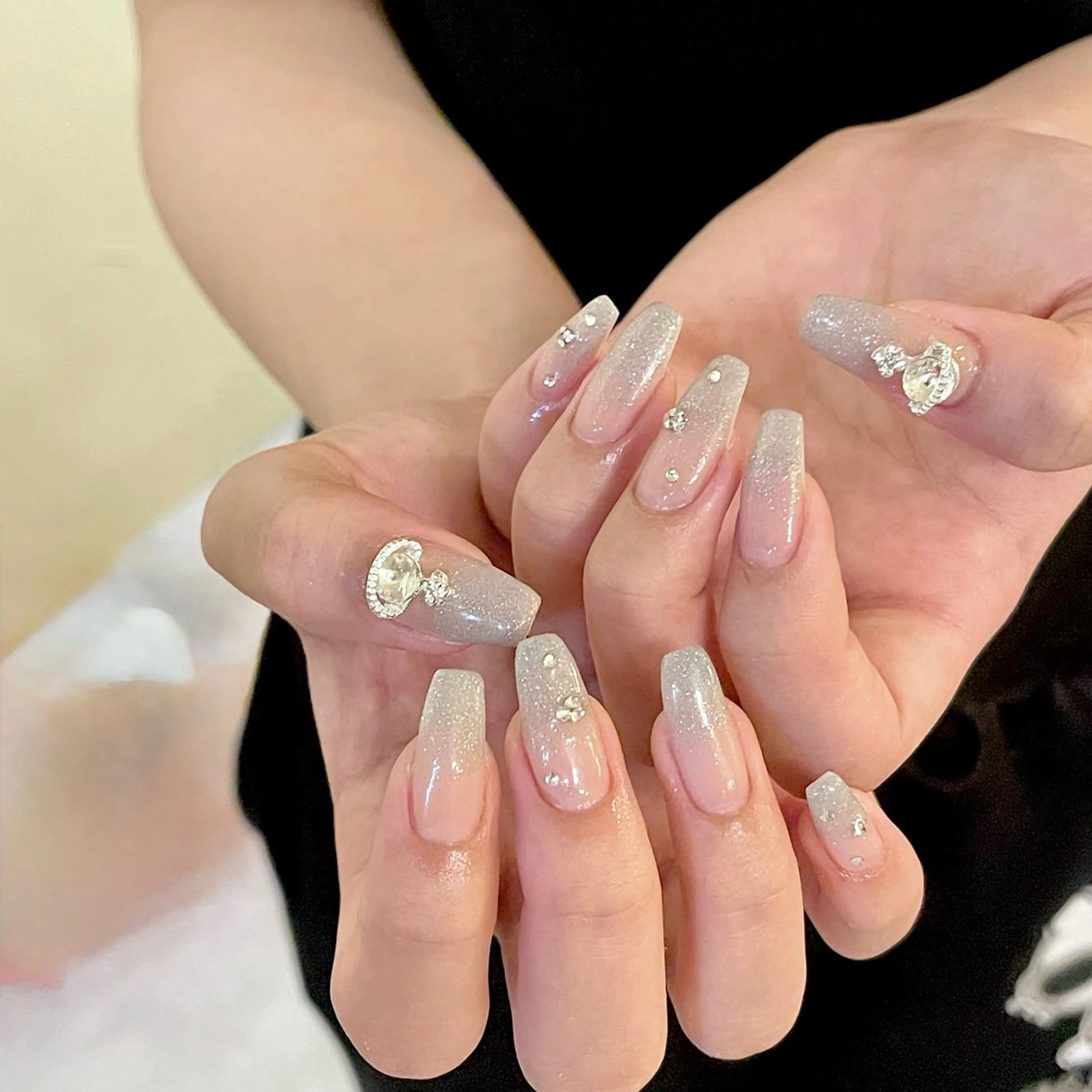 【グラデーションネイル】ベースカラー追加は500円かかりますの写真