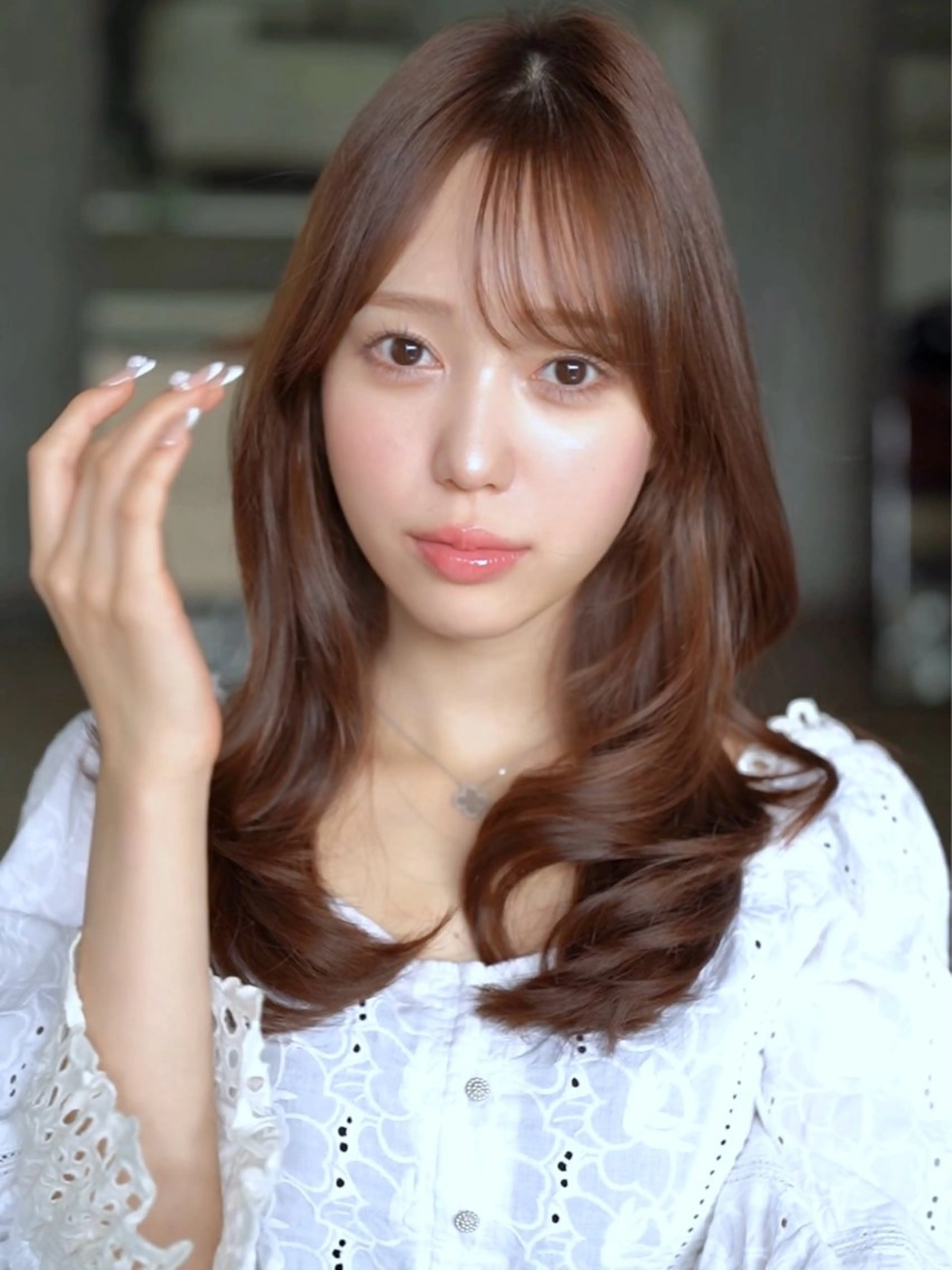 ミディアム カット ヘアカラー トリートメント 似合わせレイヤー モテカラー🤍三科のヘアスタイル