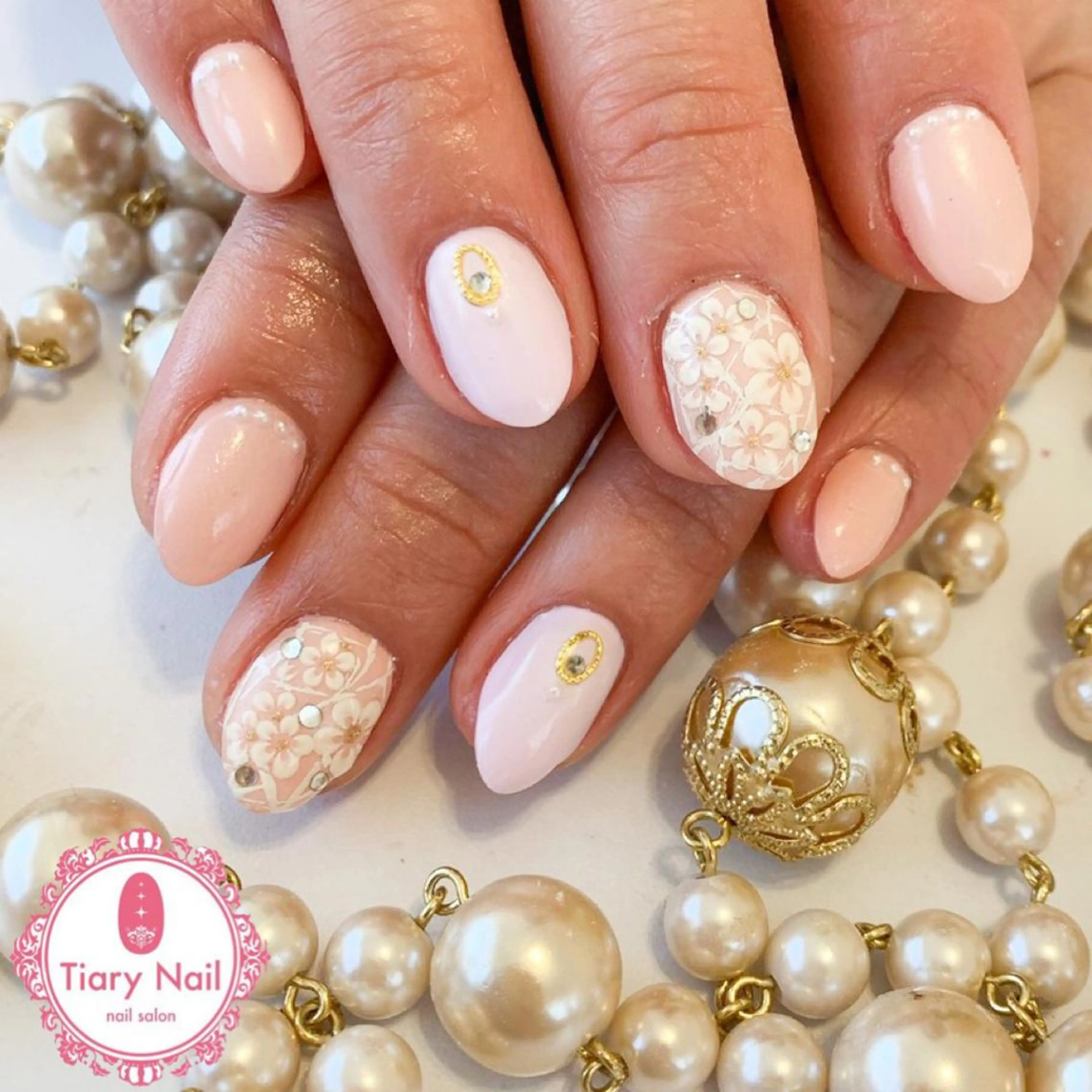ネイル 桜ネイル クリアネイル フットネイル ジェルネイル キラキラネイル ハンドネイル 💗🪽Tiary Nail🪽💗のネイルデザイン