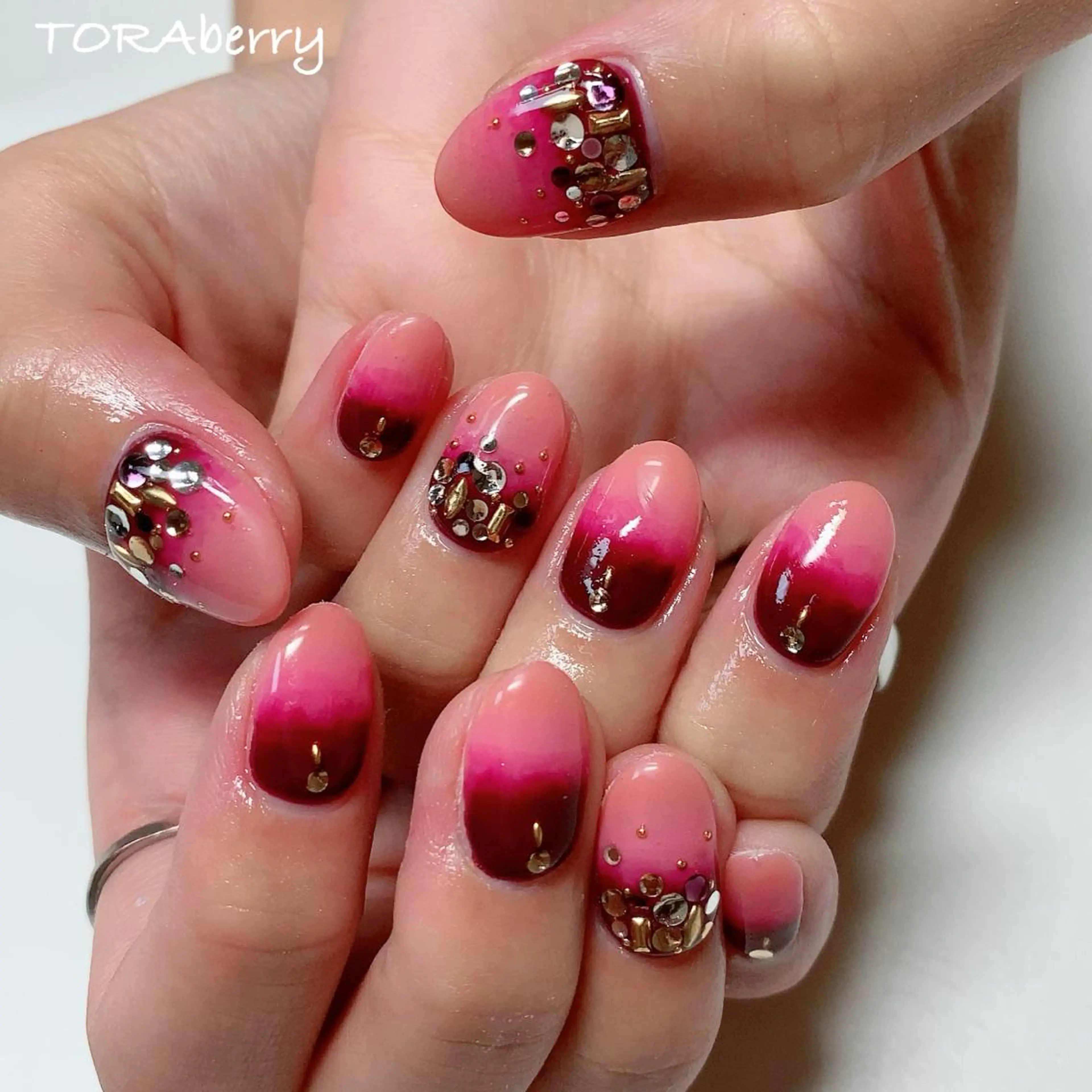 ネイル ネイリスト なつみのネイルデザイン