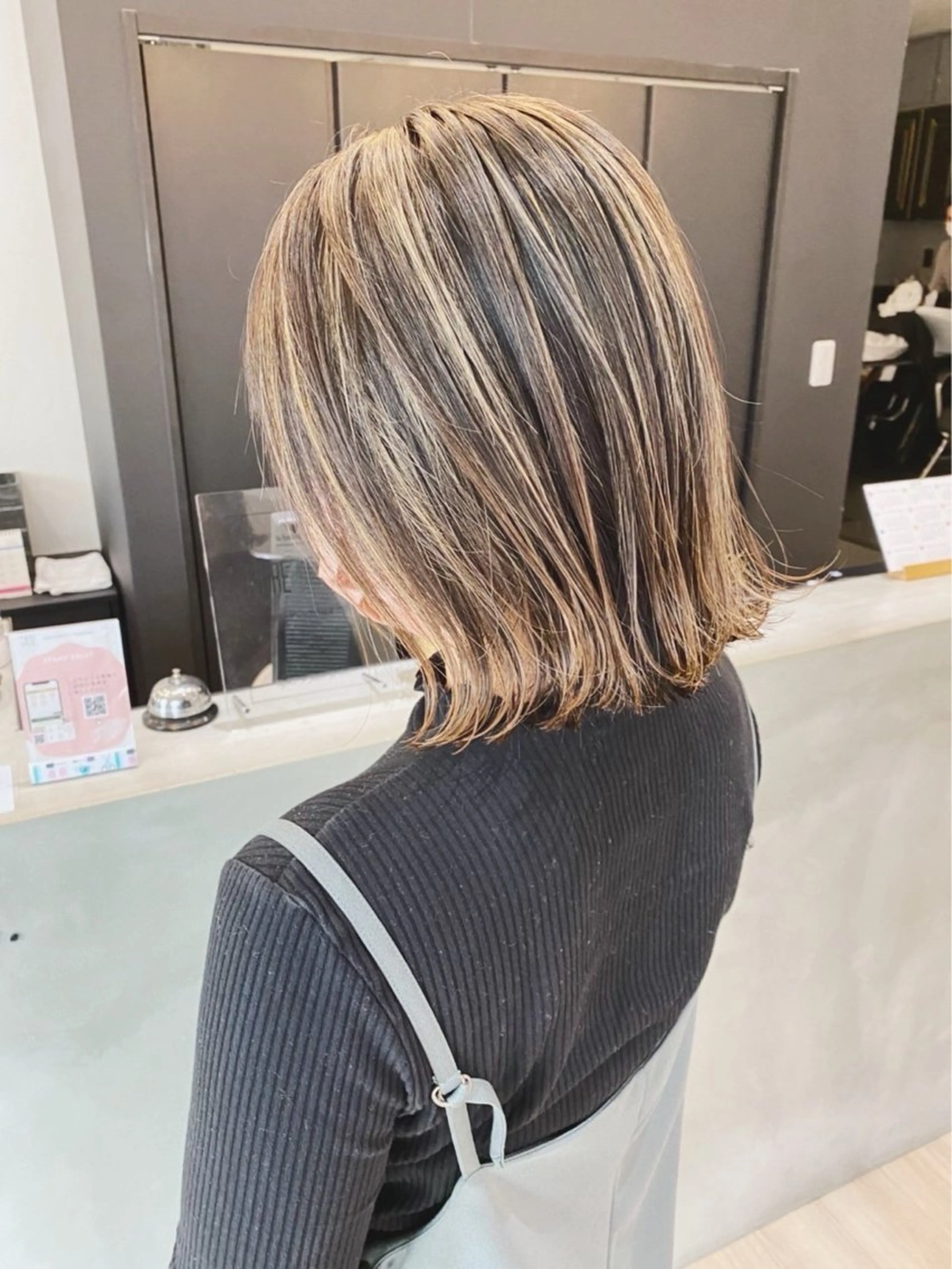 カラー unique 松原吹季のヘアスタイル