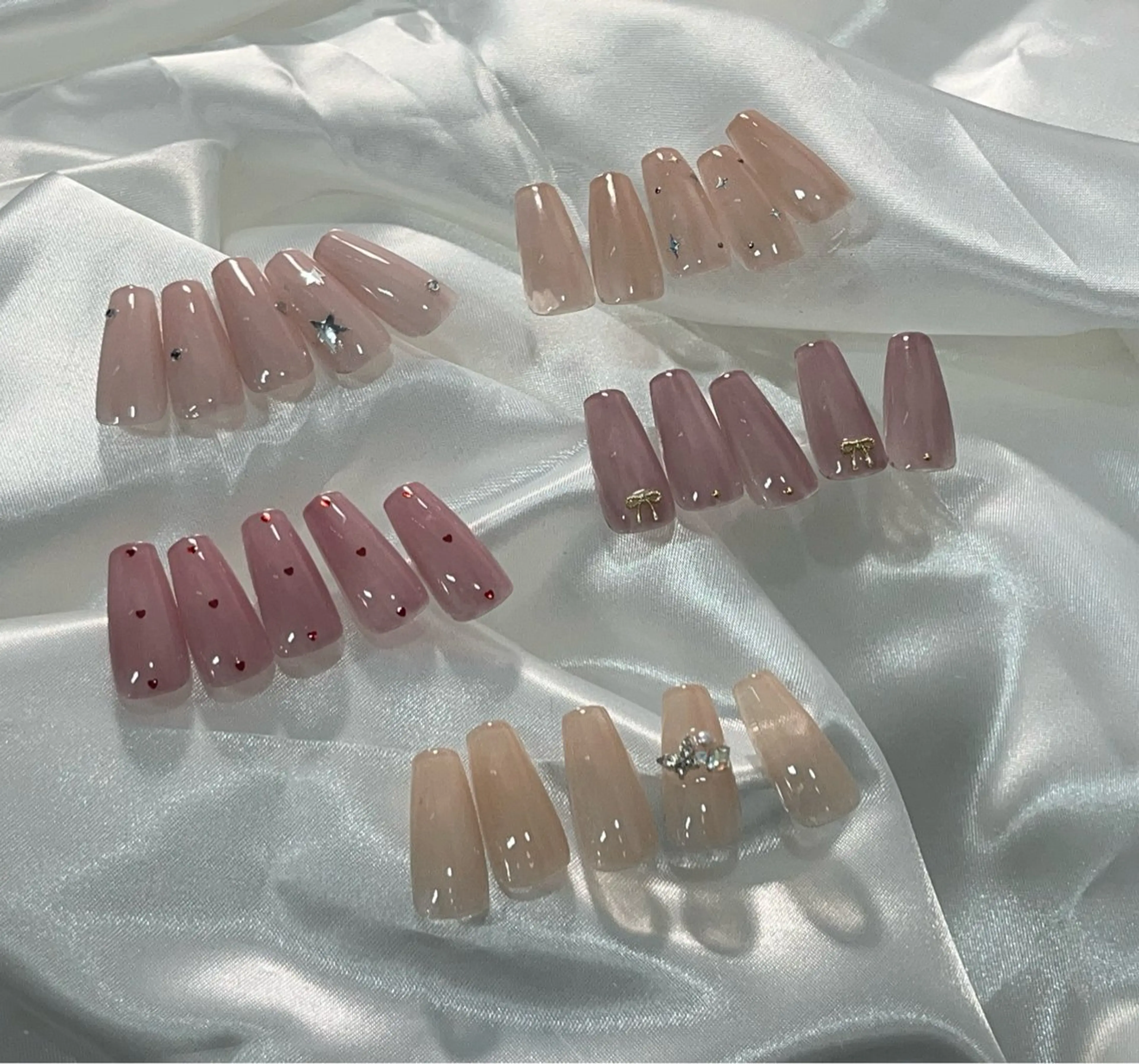 オフあり限定🤍シンプルワンホンデザイン（10種類から）の写真