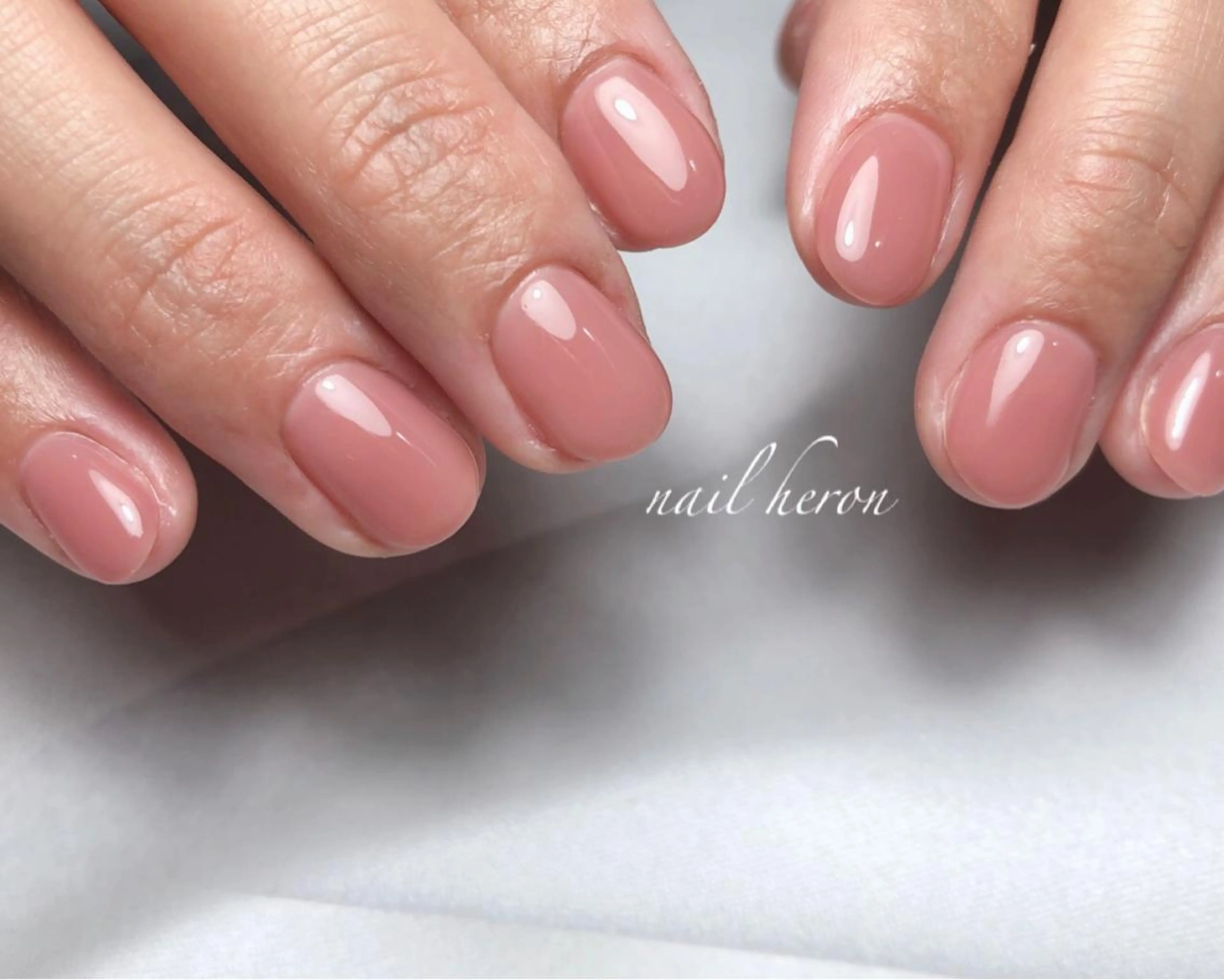 ネイル ピンク ハンドネイル saki_ nail heronのネイルデザイン