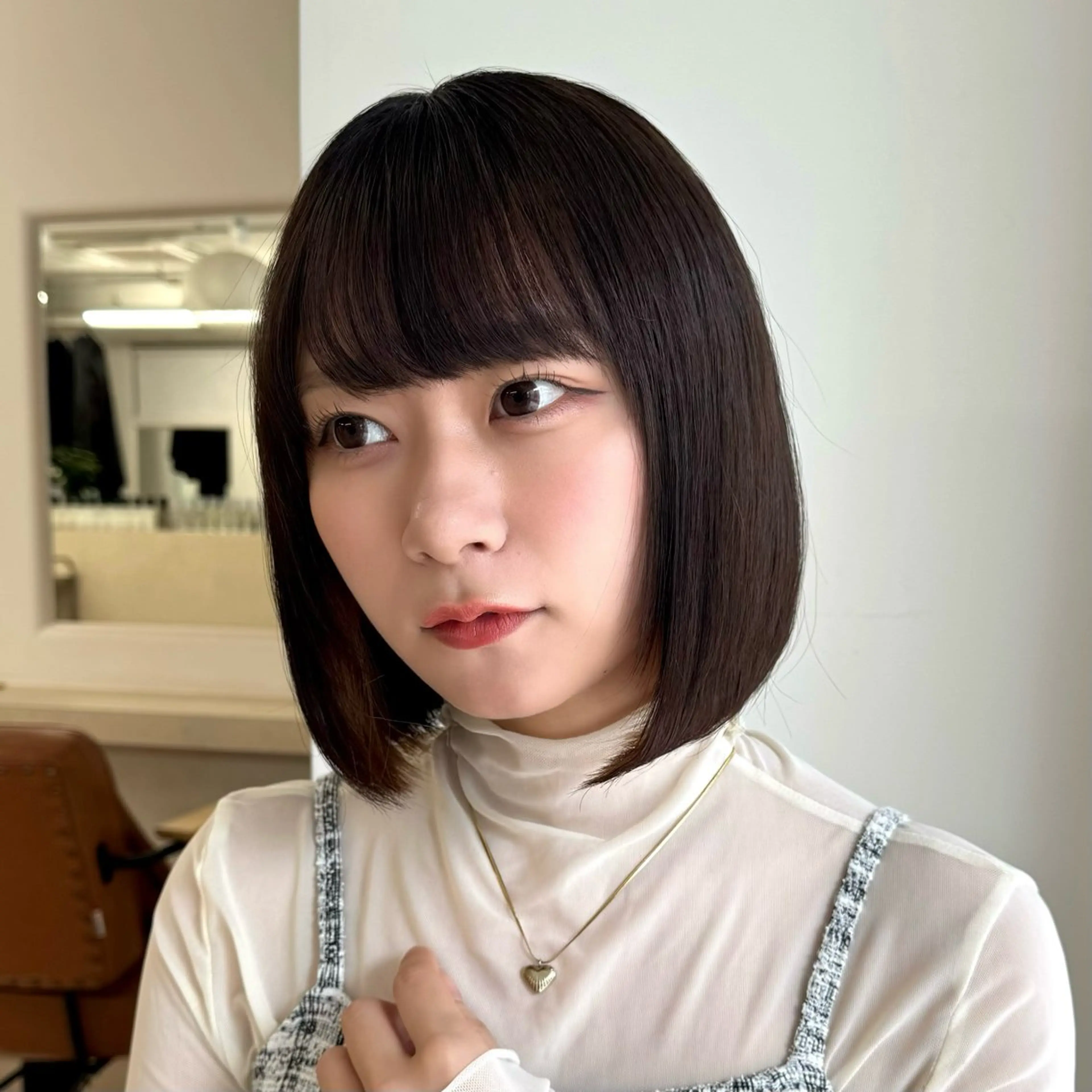 ワンカラー + 前髪 縮毛矯正の写真