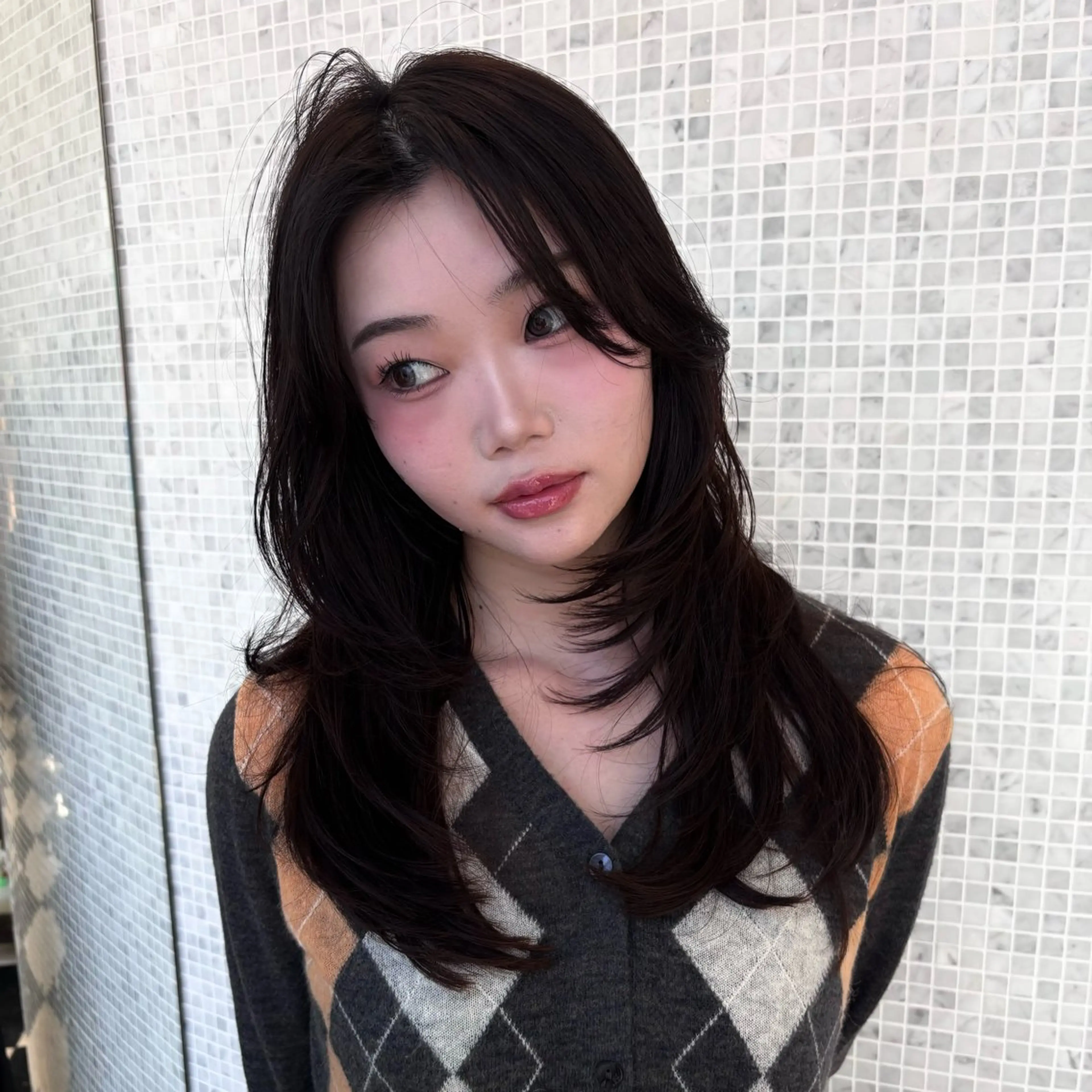 セミロング レイヤーカット 似合わせカット 小顔カット 栄/レイヤーカット/ ベージュカラー/モモのヘアスタイル