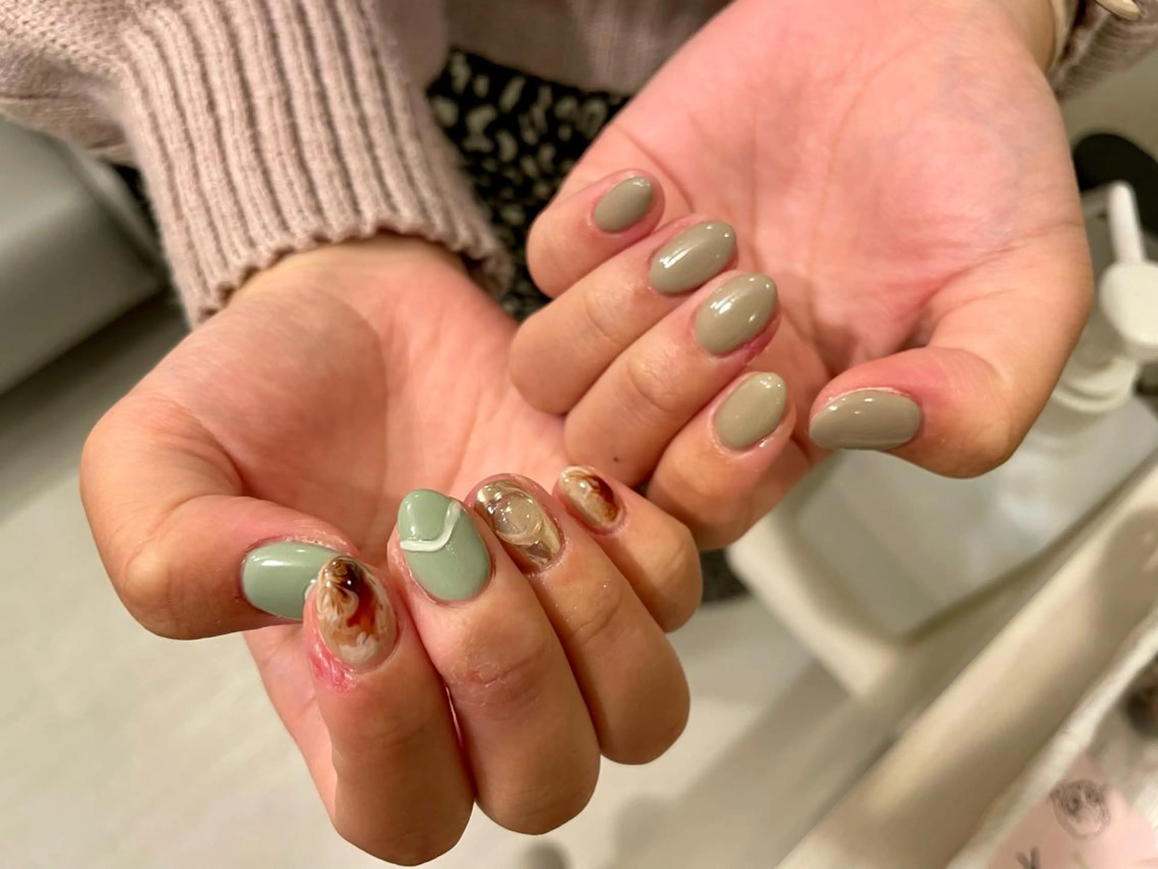 ネイル ニュアンスネイル haruka. nailsTOKYOのネイルデザイン