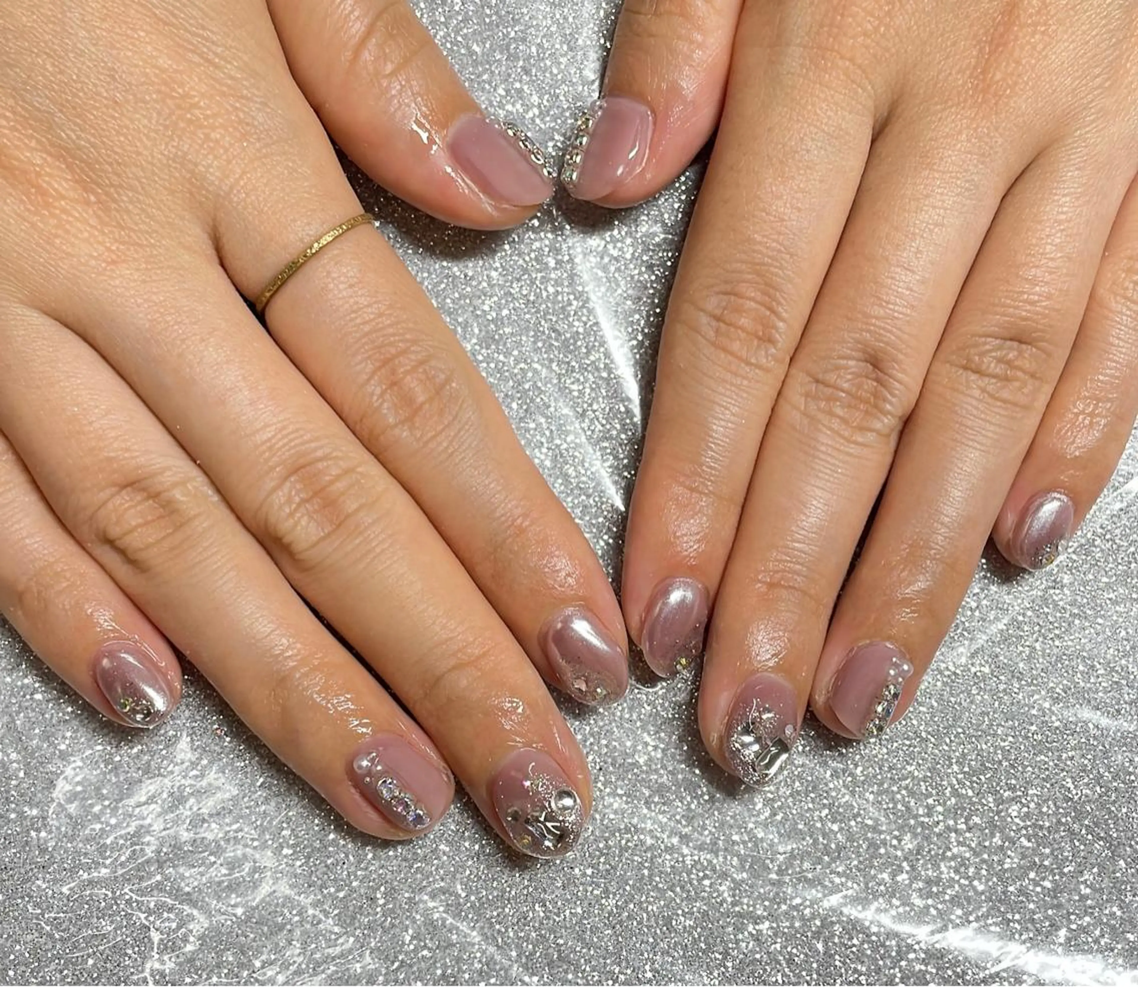 ネイル ハンドネイル VIERU 🌈🎀💖のネイルデザイン