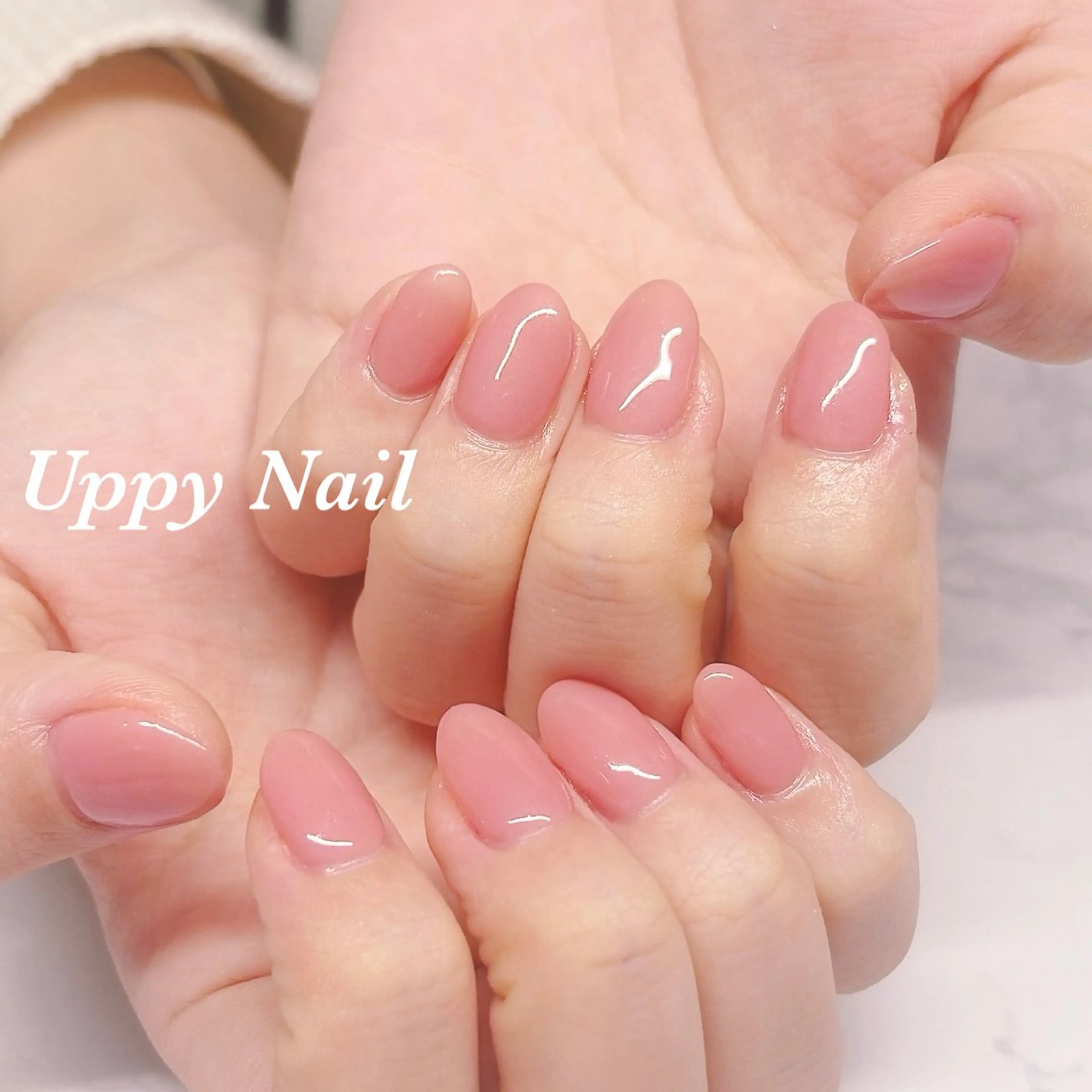 ネイル オフィスネイル ピンク ハンドネイル Uppy Nail ukyoのネイルデザイン