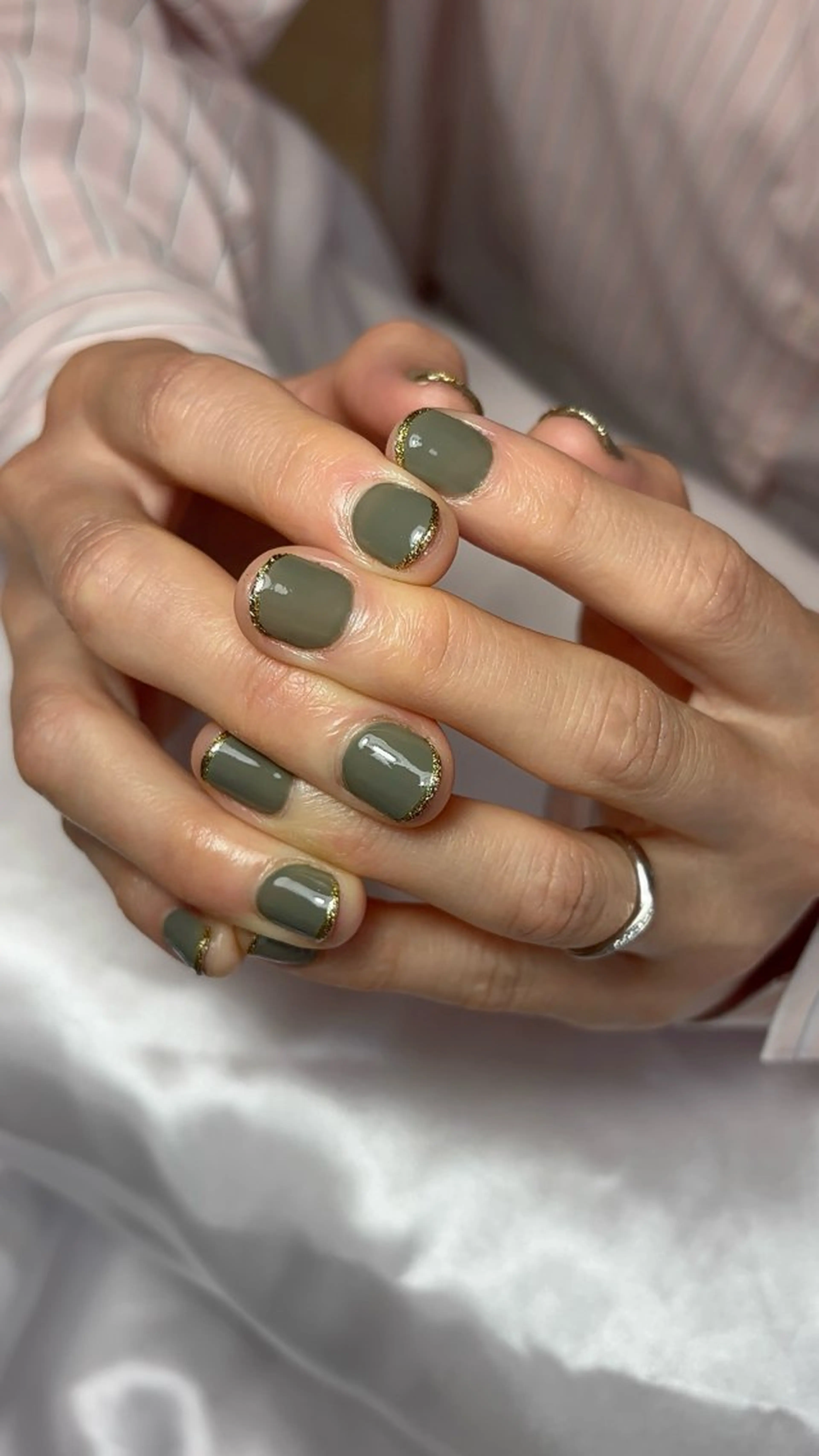 ネイル ゴールド グリーン ハンドネイル SASAKI YUKIのネイルデザイン
