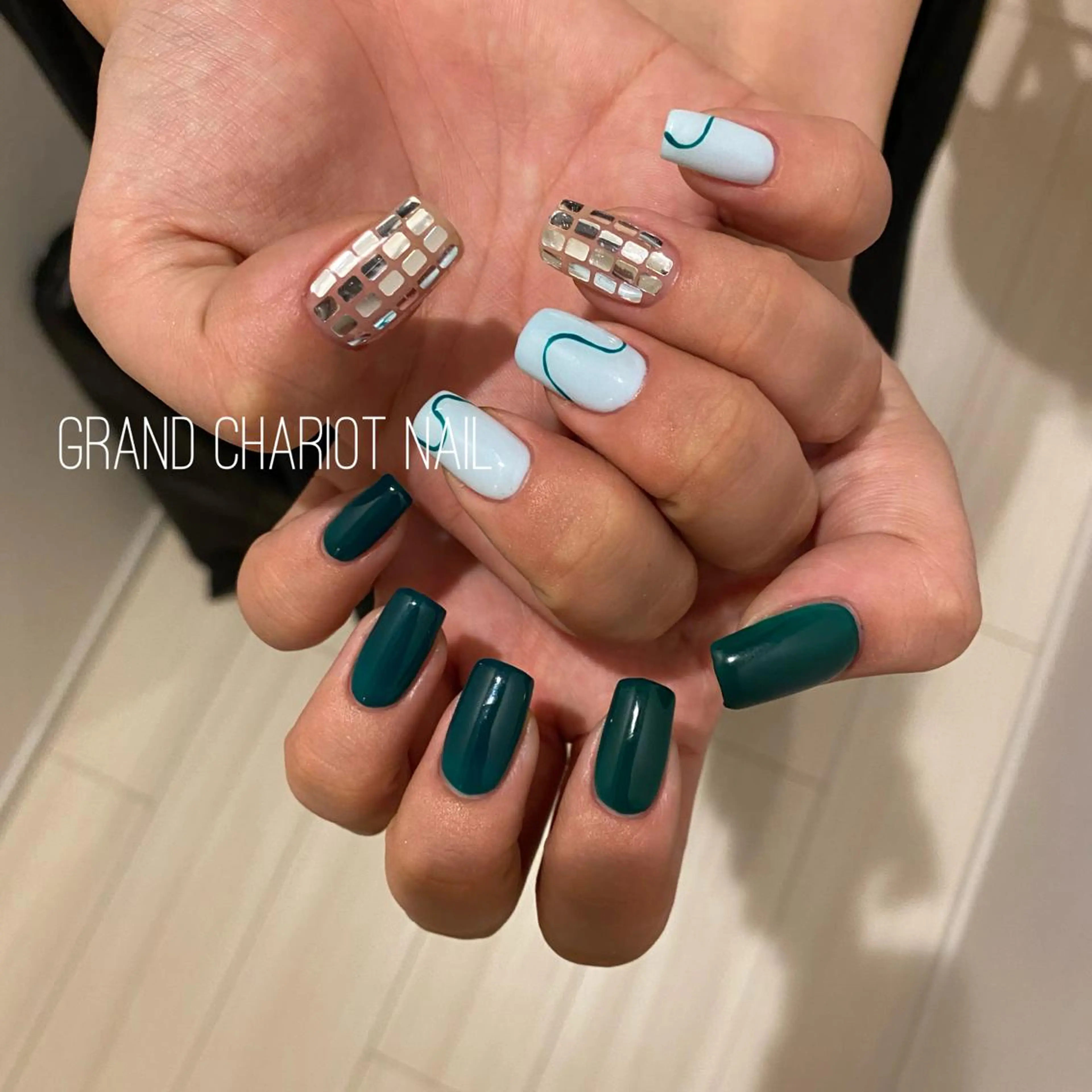 ネイル アートネイル 持ち込み NORA nail UMEDA MAIのネイルデザイン