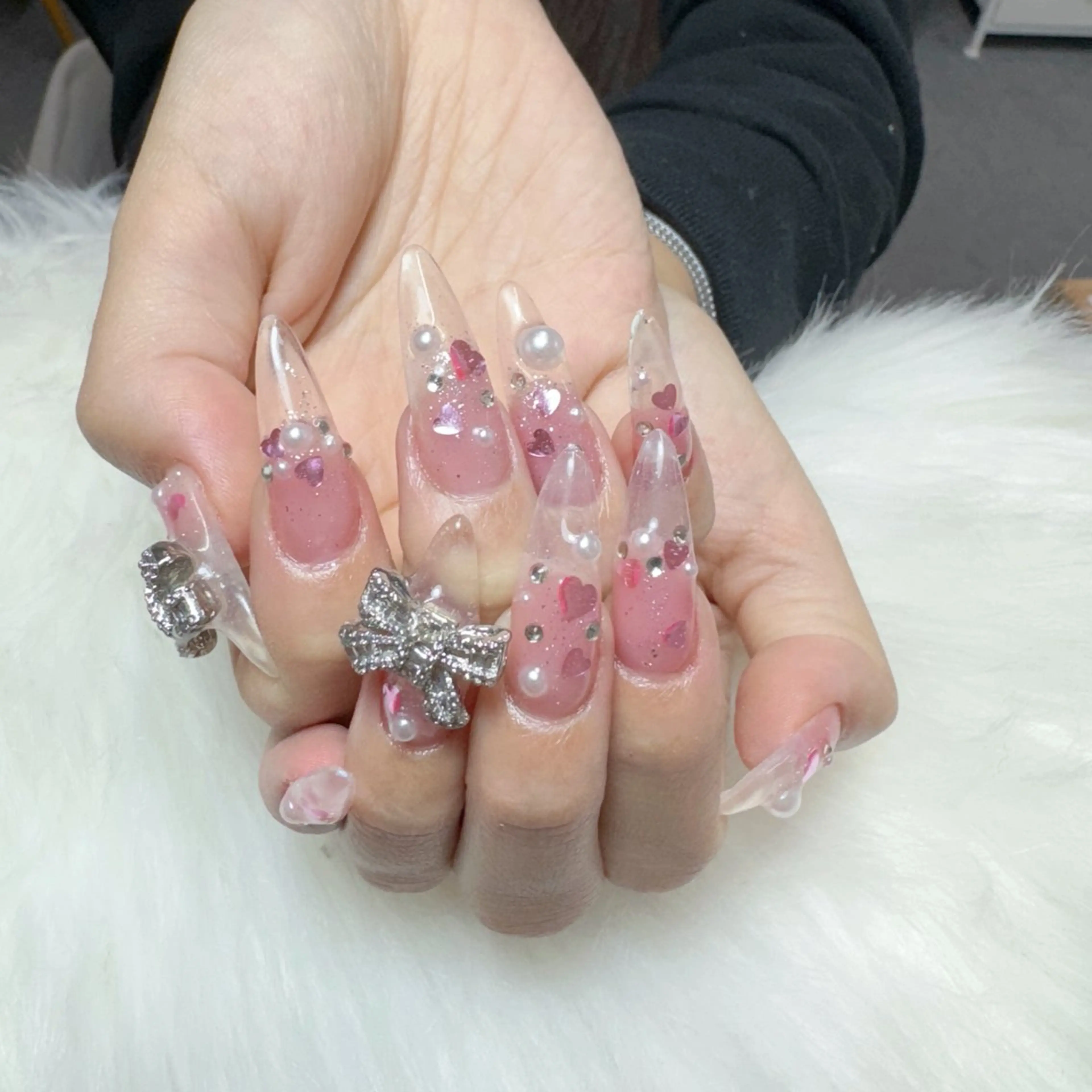 ネイル ハンドネイル 🎀nana🫧 ワンホンネイル🎀のネイルデザイン