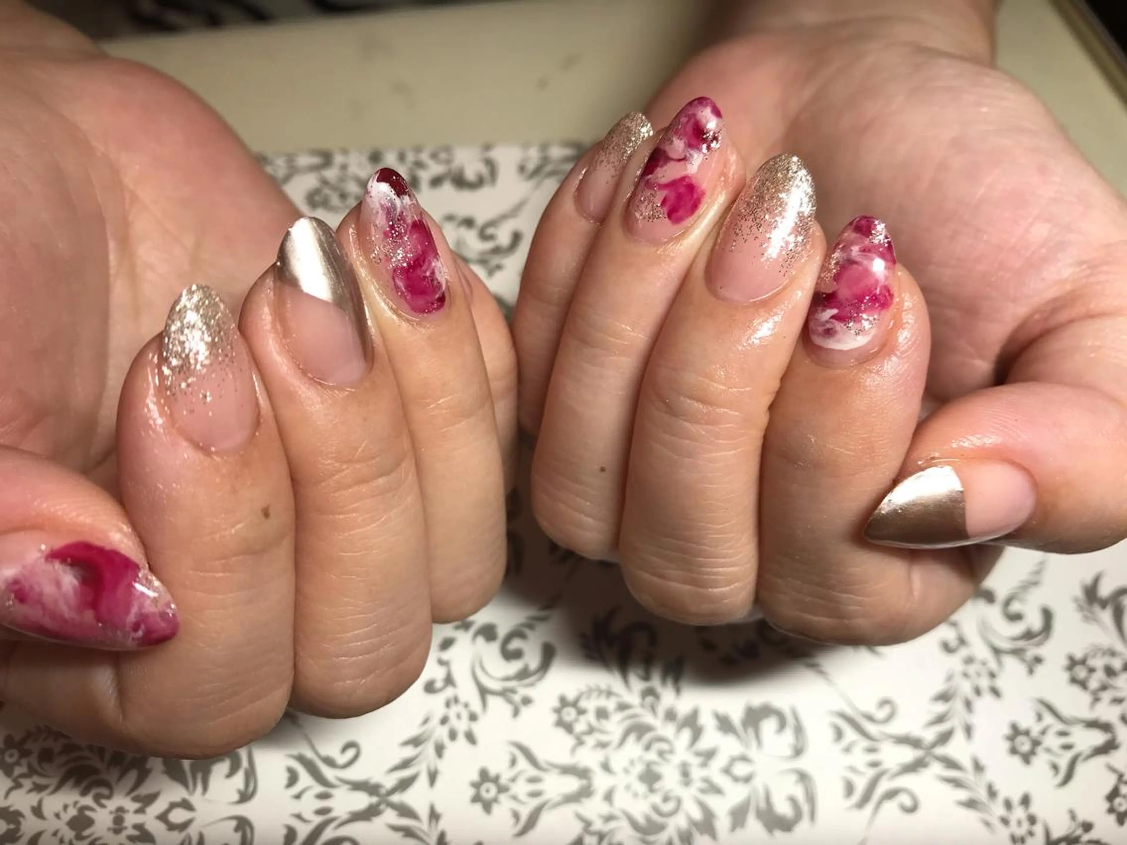 ネイル 髙城 亜紀のネイルデザイン