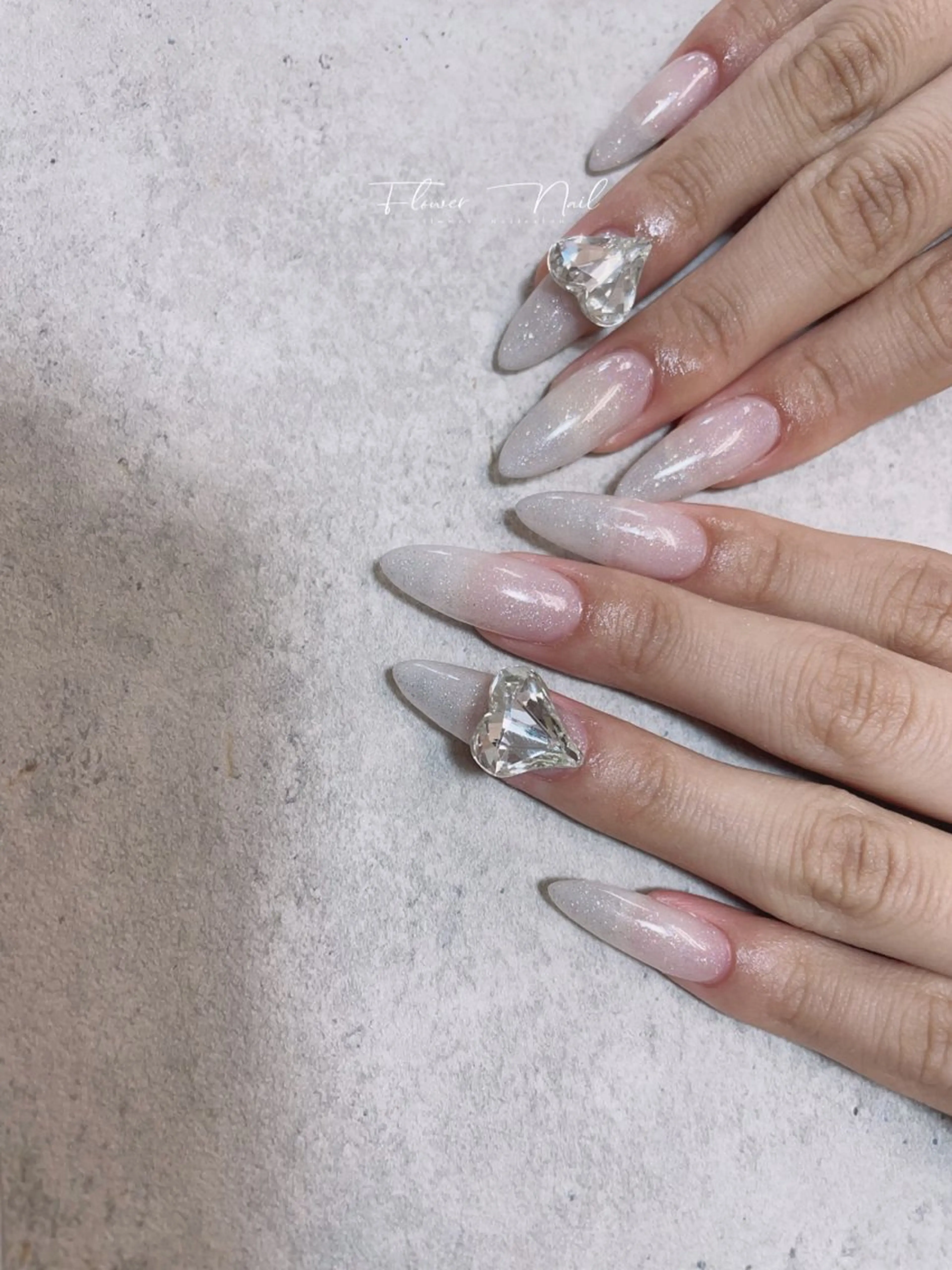 ネイル ハンドネイル ハンドケア Flower nailのネイルデザイン
