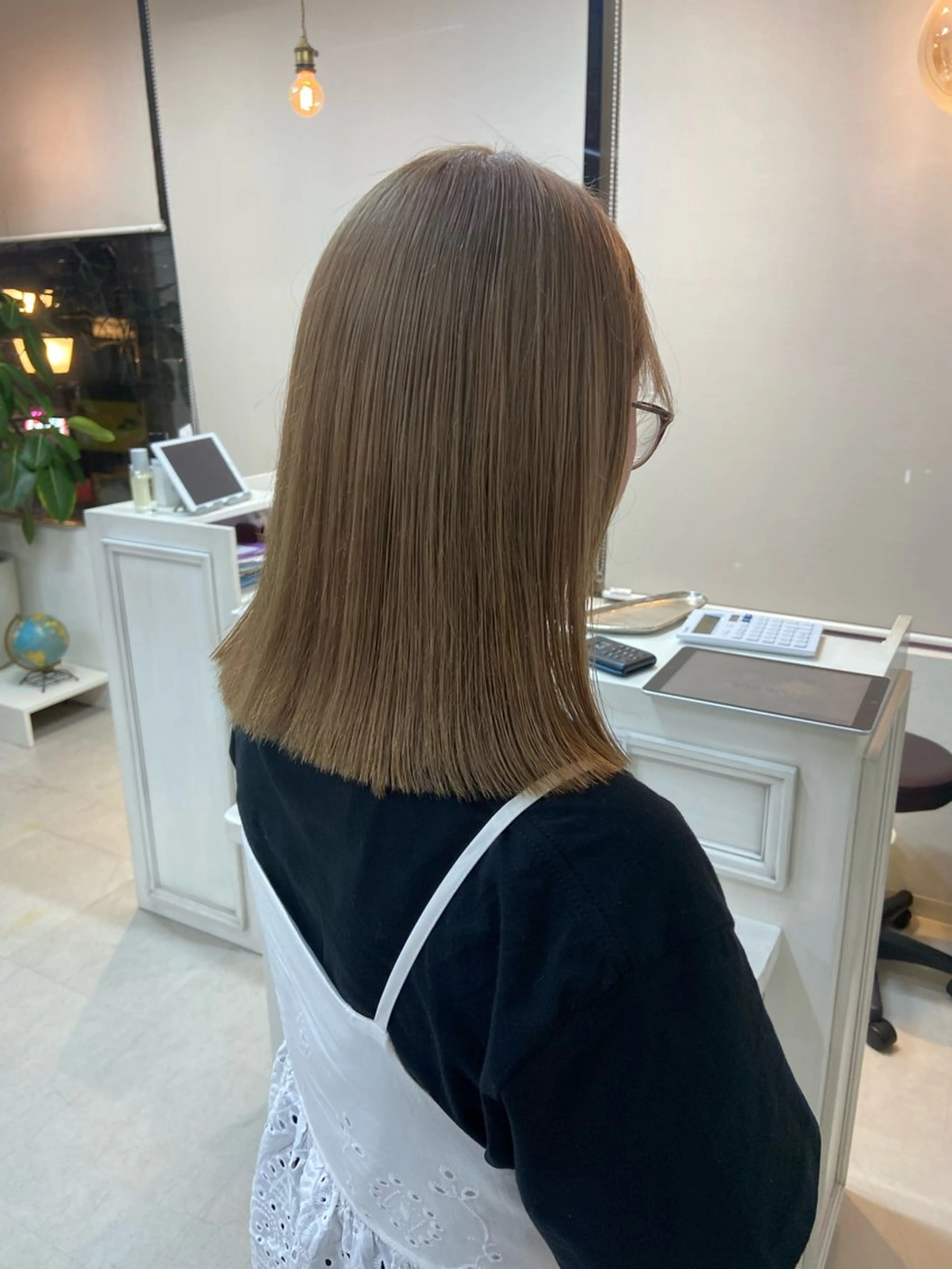 ミディアム 宮澤 泉のヘアスタイル