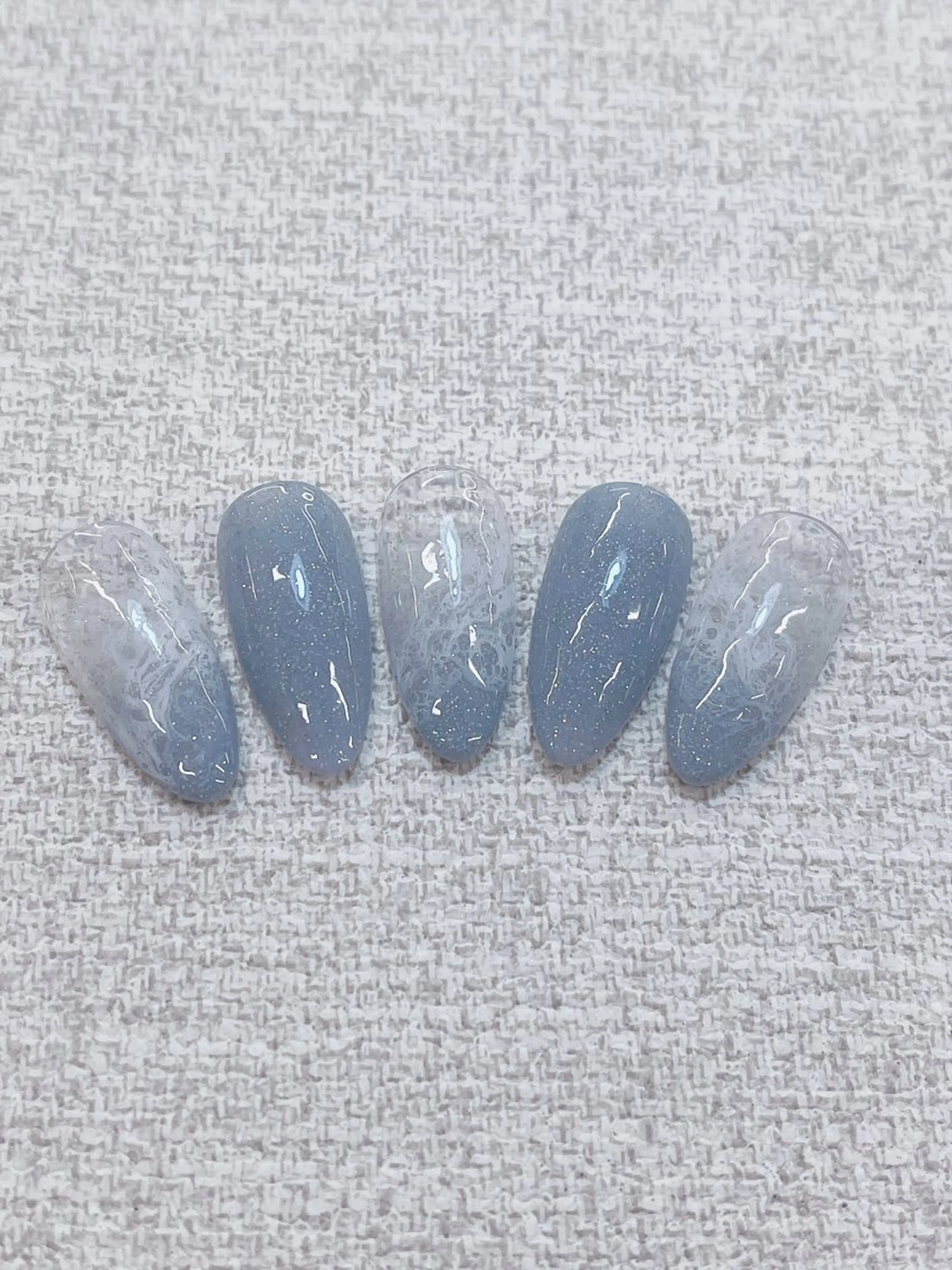 ネイル チークネイル 成人式 フレンチネイル グラデーション 氷ネイル・うるうるネイル ハンドネイル DUO MI nail salonのネイルデザイン