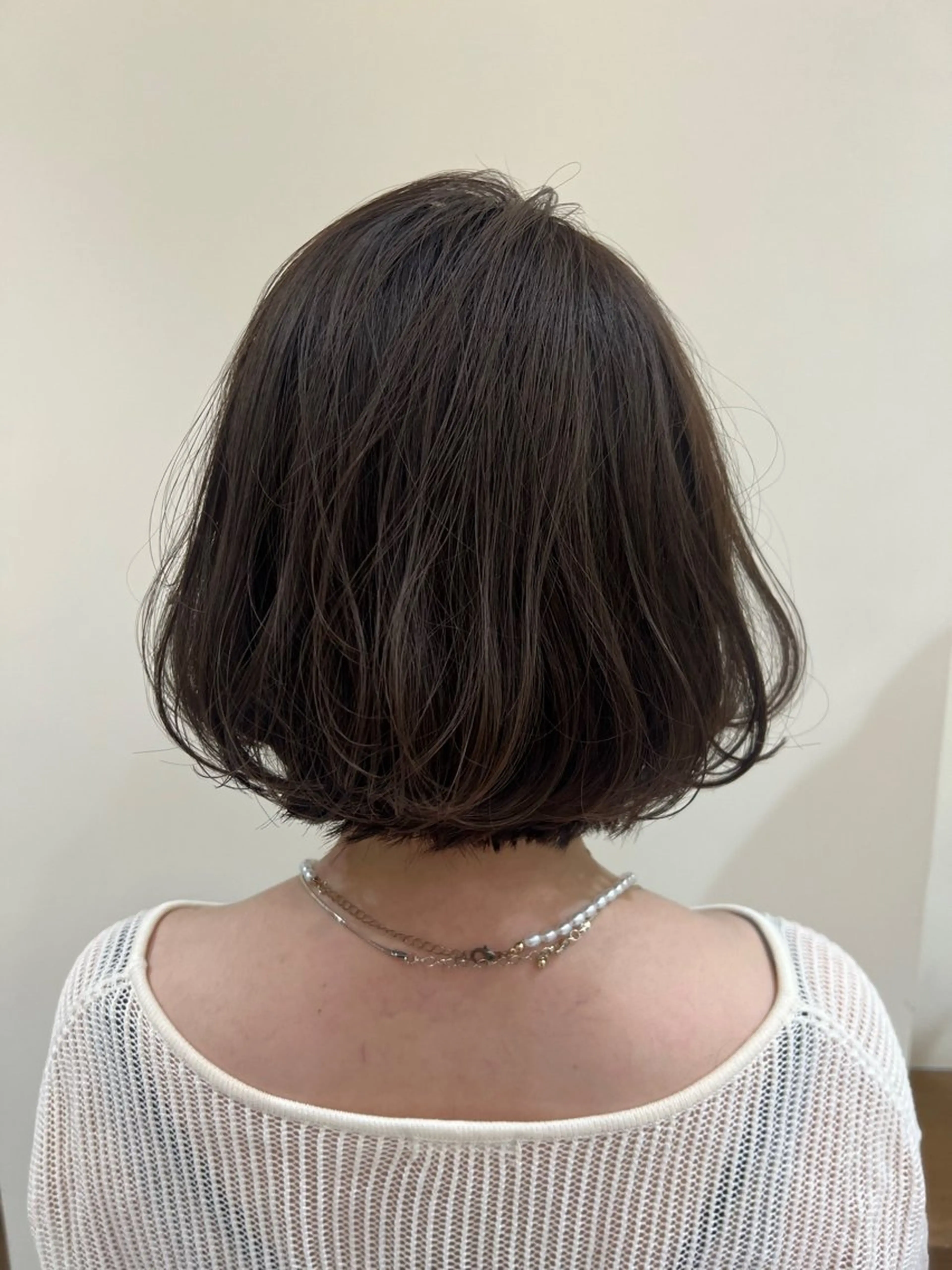 ミディアム いいの ともこのヘアスタイル
