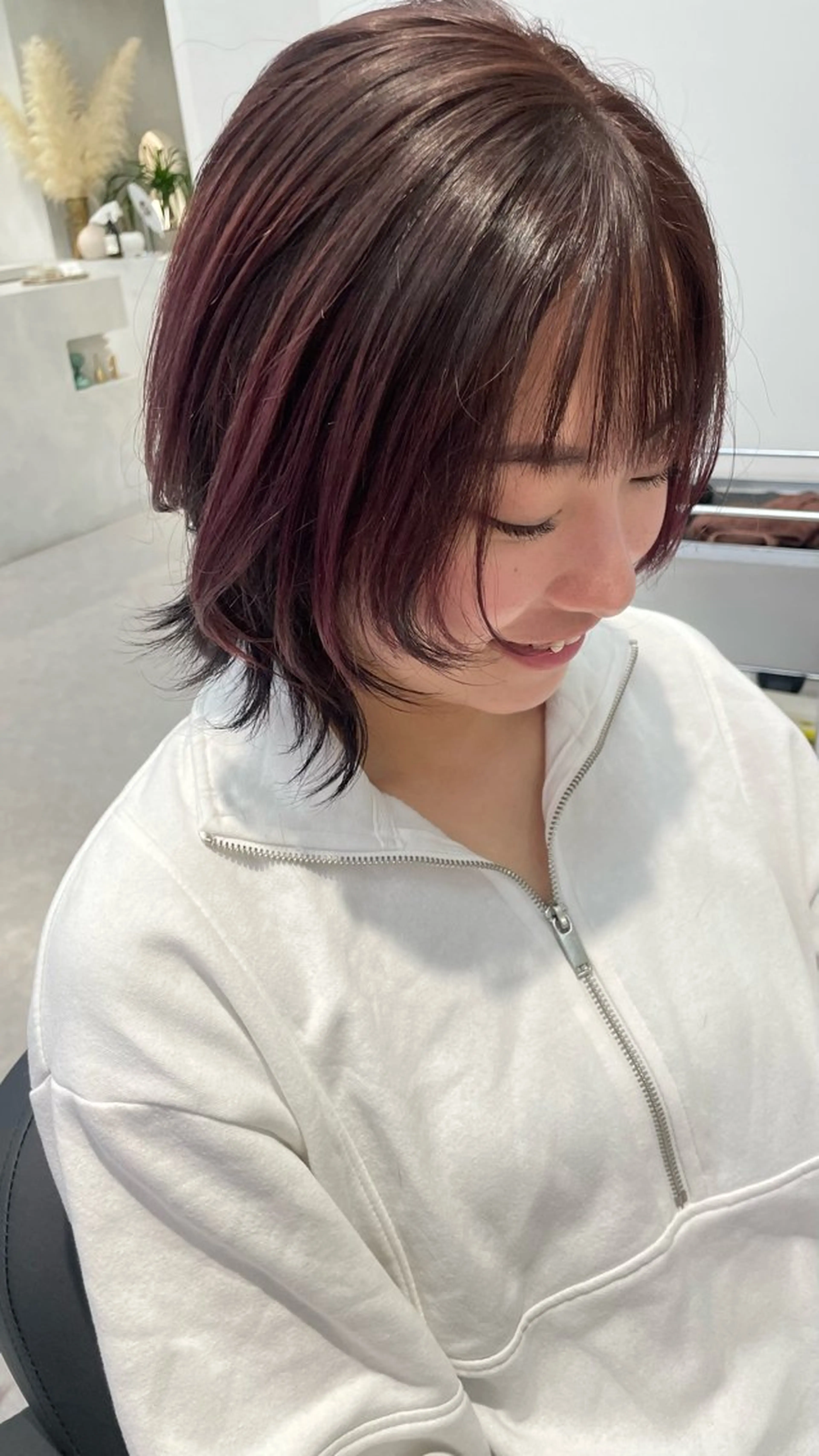 ミディアム 髪質改善ストレート 🌈似合わせカットのヘアスタイル