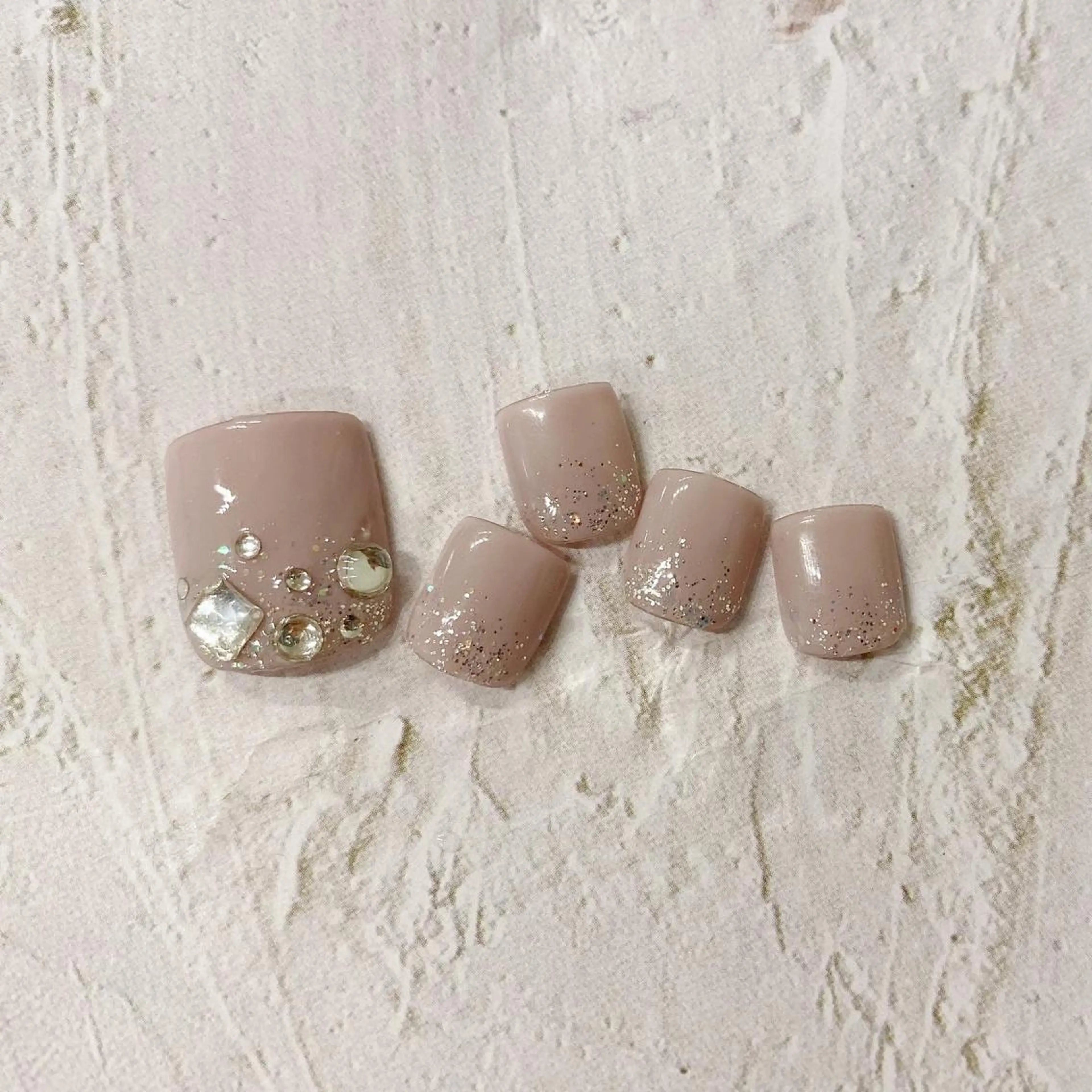 ネイル オーロラネイル フットネイル キラキラネイル 韓国ネイル 大理石ネイル(マーブル) melumooi nailのネイルデザイン