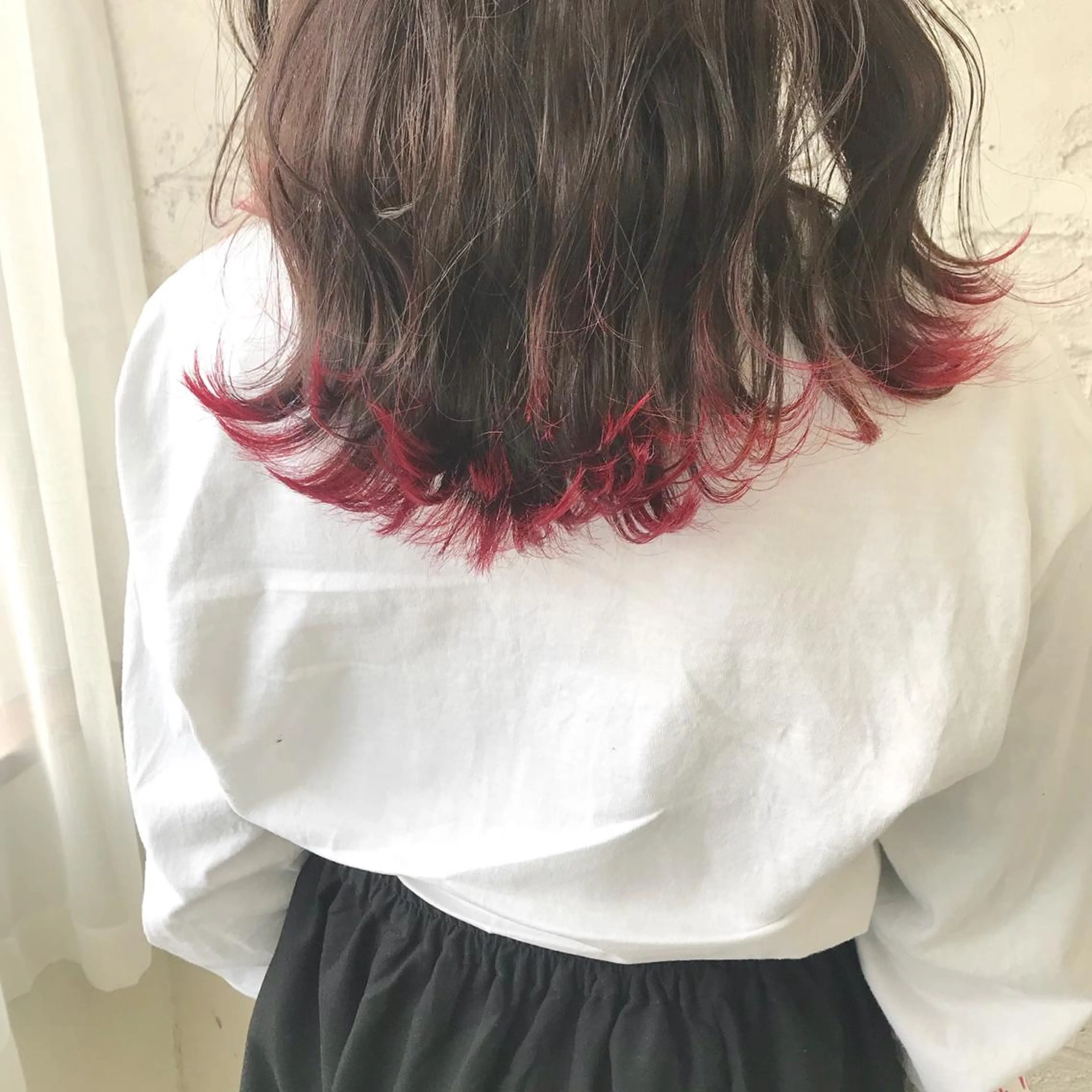 ロング カラー オリーブ/アッシュ やわらか透明感カラーのヘアスタイル